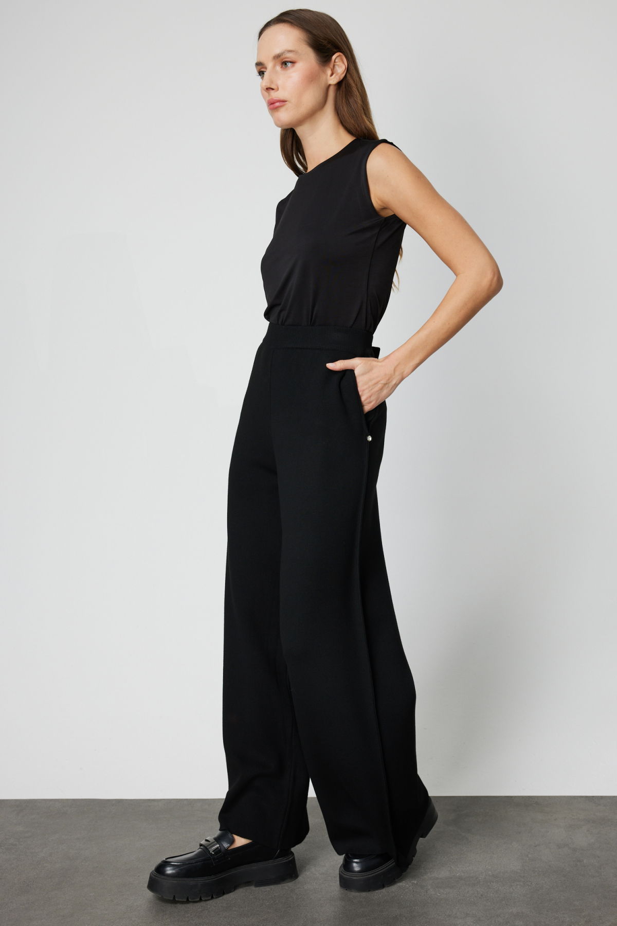 On Kadın Cebi Taş Detaylı Bol Paça Triko Pantolon 63919 Siyah - 2