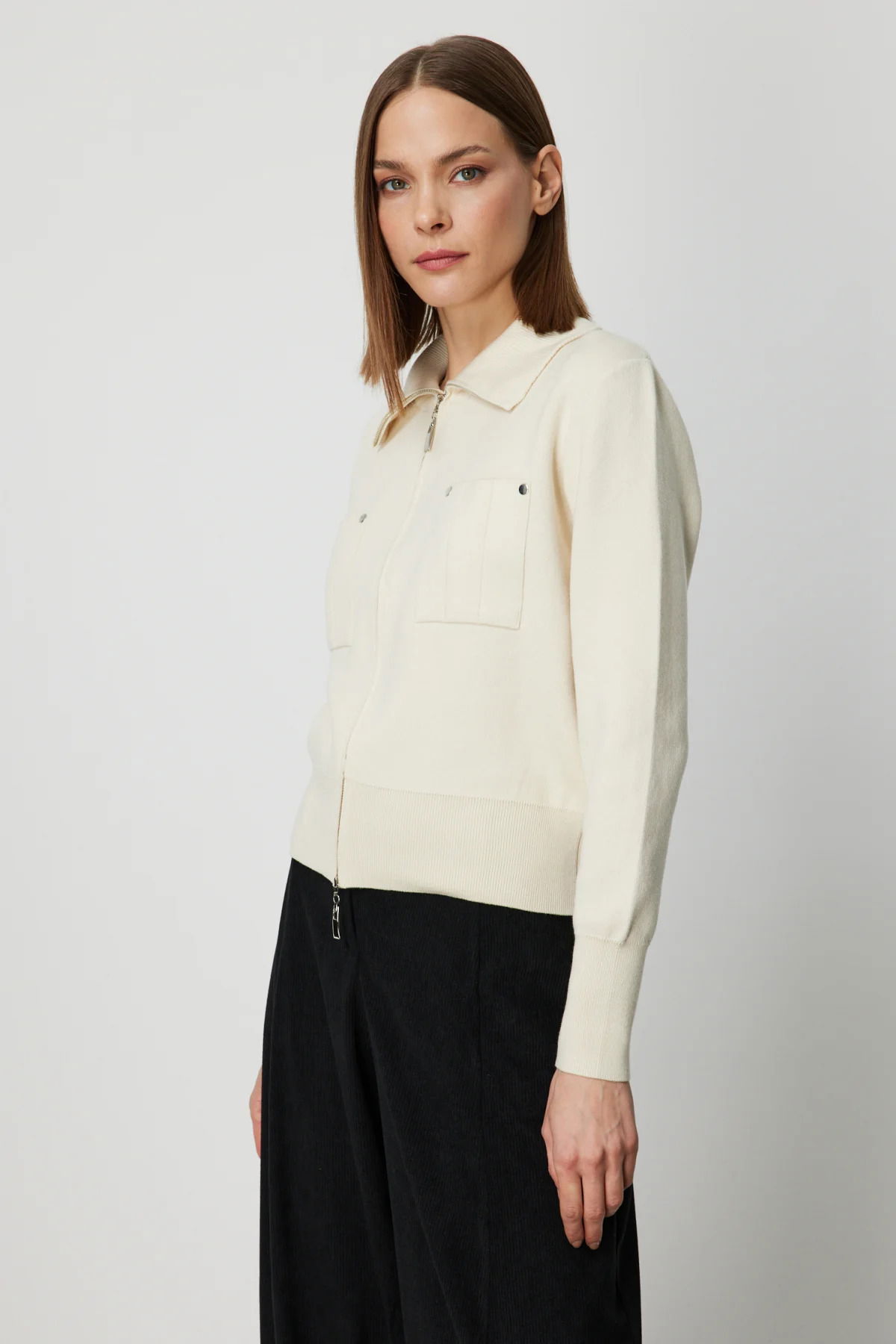 On Kadın Cep Detaylı Fermuarlı Triko Hırka 69904 Krem - 2