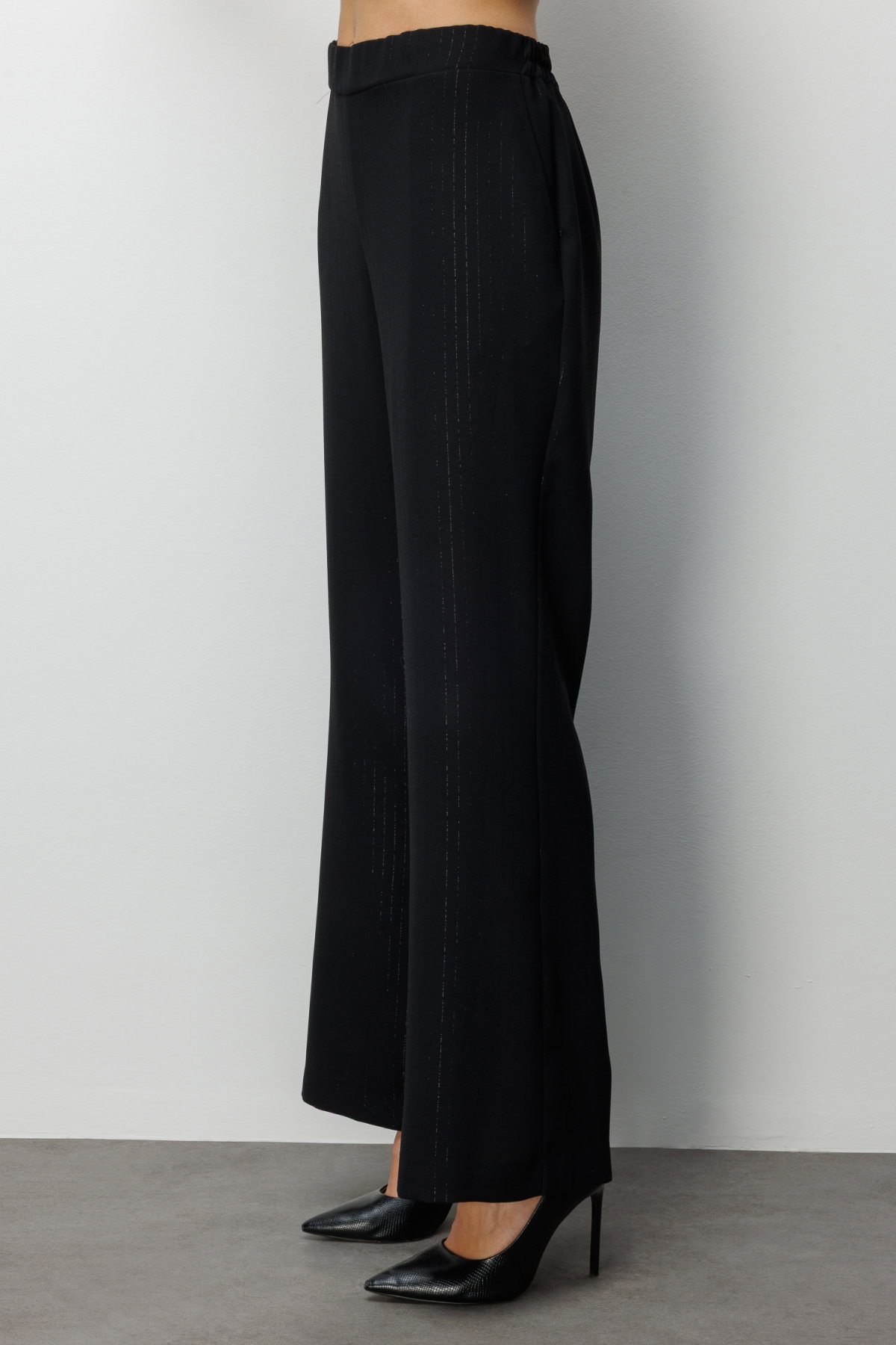 On Kadın Çizgi Desenli Bol Paça Pantolon 74901 Siyah - 3