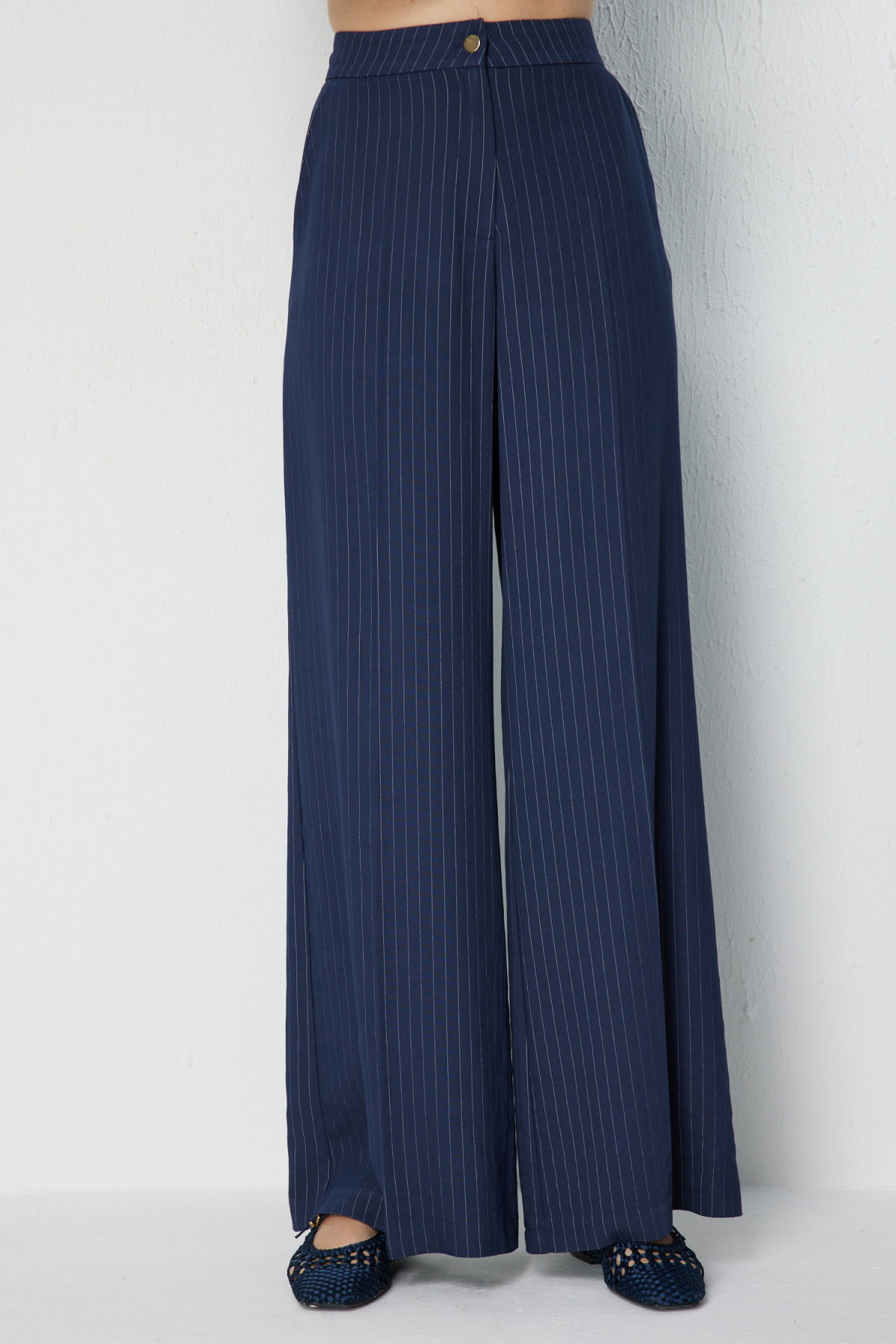 On Kadın Çizgili Bol Paça Pantolon 78306 Lacivert - 3
