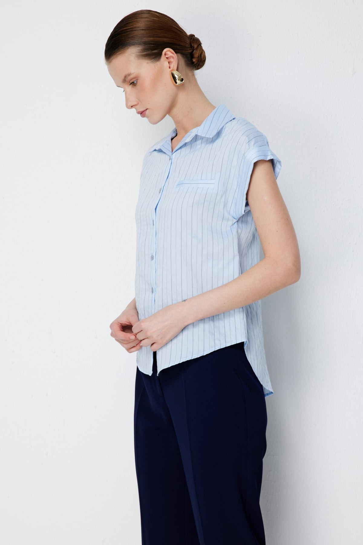 On Kadın Çizgili Kısa Kollu Gömlek 74545 Mavi - 3