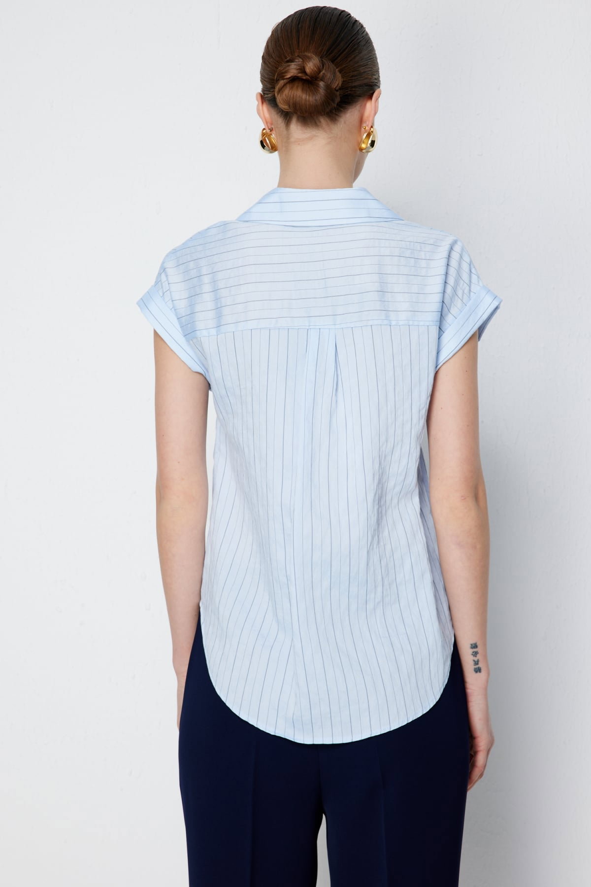 On Kadın Çizgili Kısa Kollu Gömlek 74545 Mavi - 5