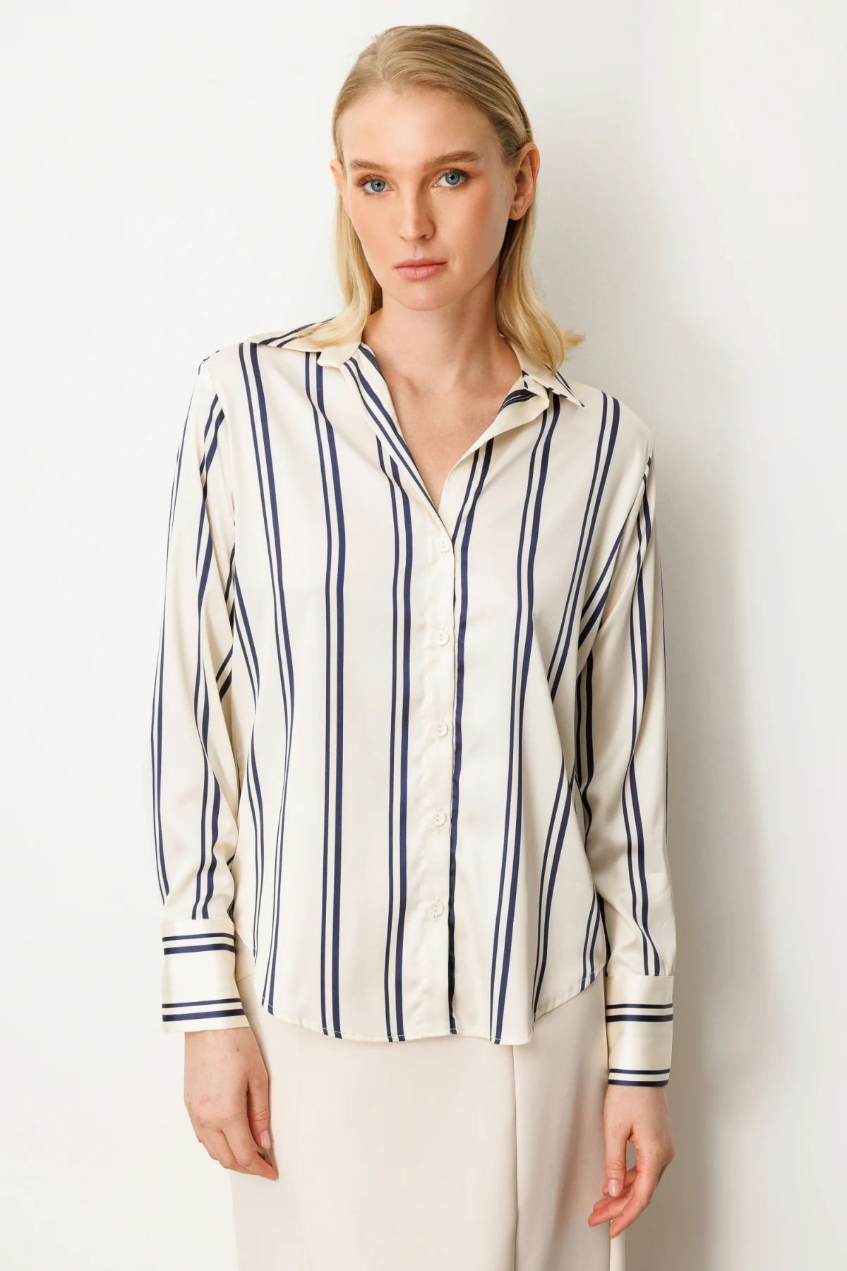 On Kadın Çizgili Saten Gömlek 64300 Ekru - Laci - 1