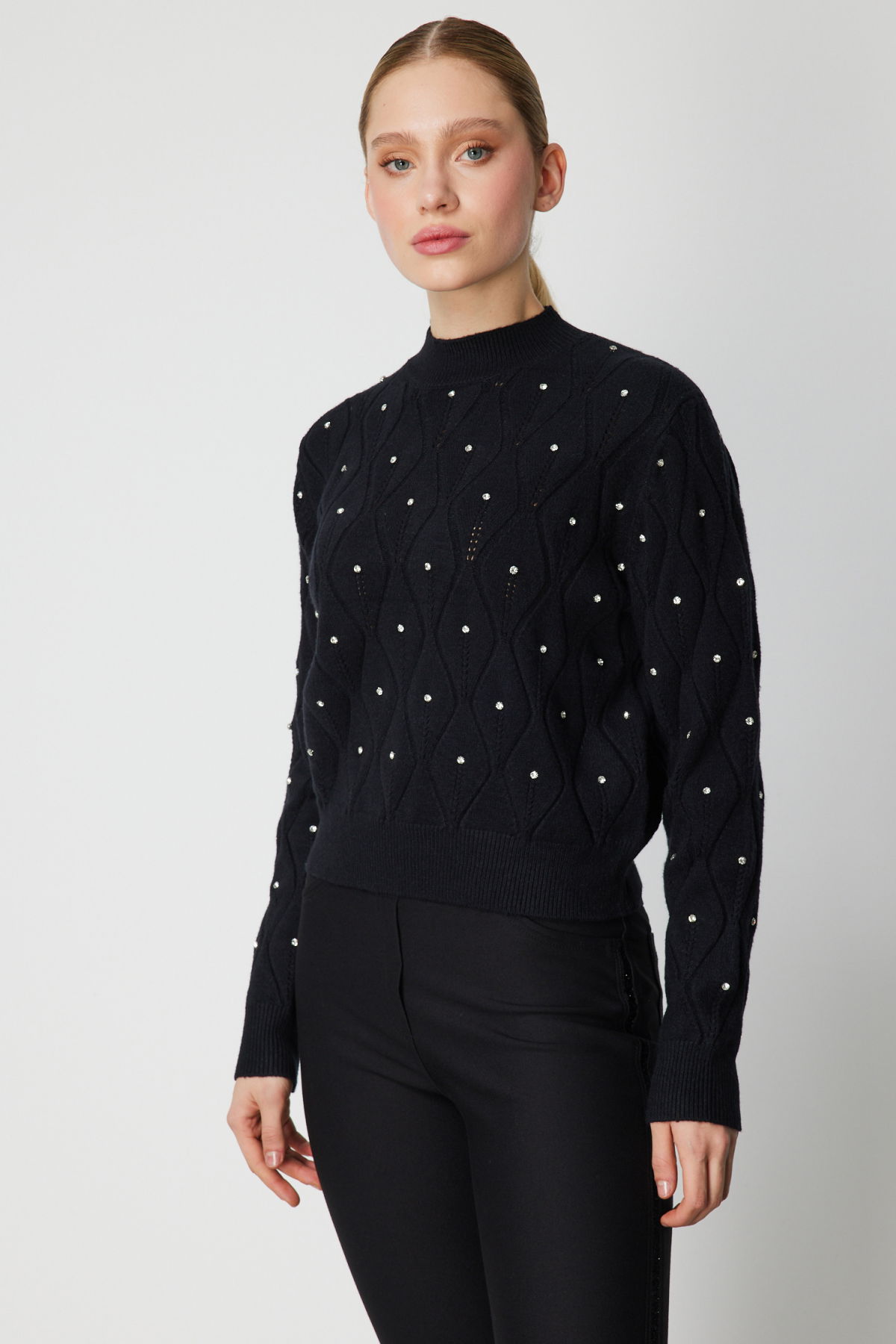 On Kadın Desenli Taş Detaylı Triko Kazak 60317 Siyah - 2