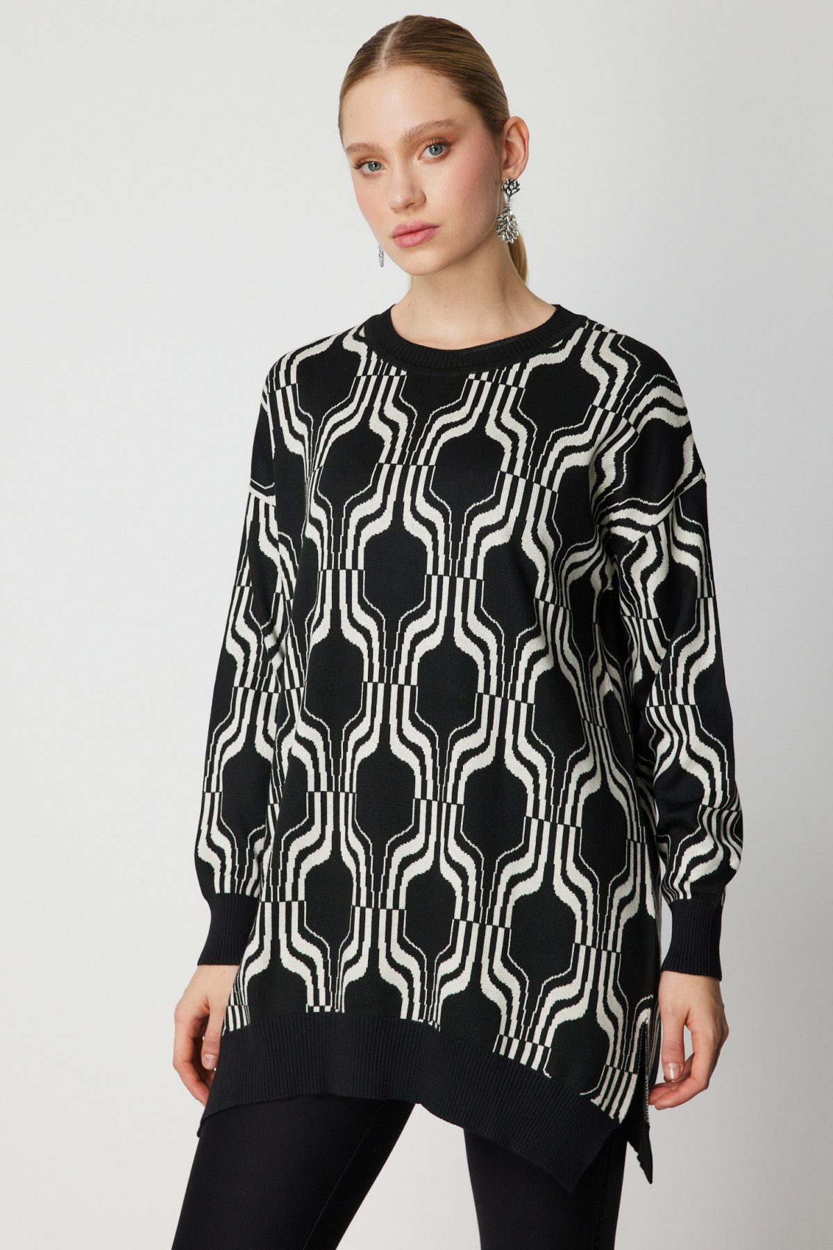 On Kadın Desenli Uzun Triko Kazak 65336 Siyah - 2