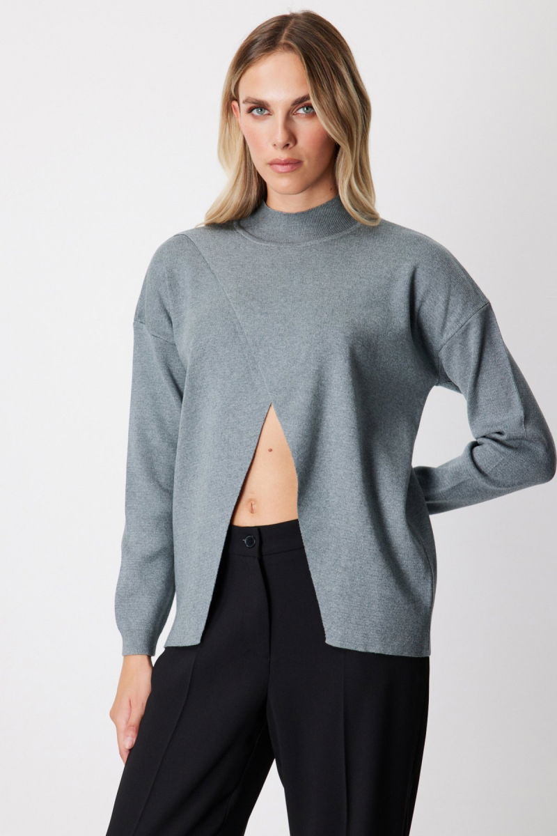 On Kadın Dik Yaka Asimetrik Kesim Triko Kazak 65343 Gri - On
