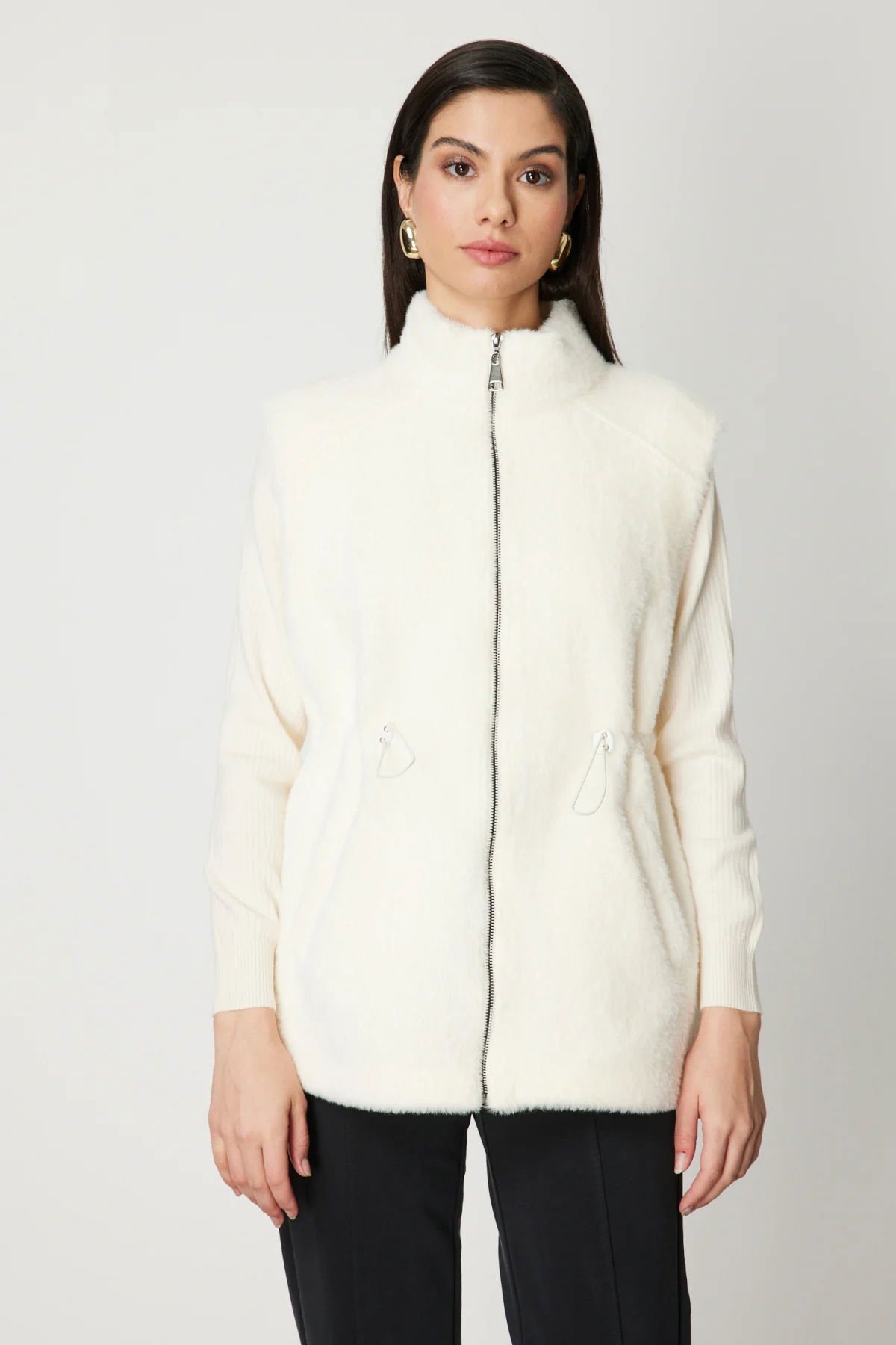 On Kadın Dik Yaka Beli Lastikli Peluş Yelek 66932 Ekru - 1