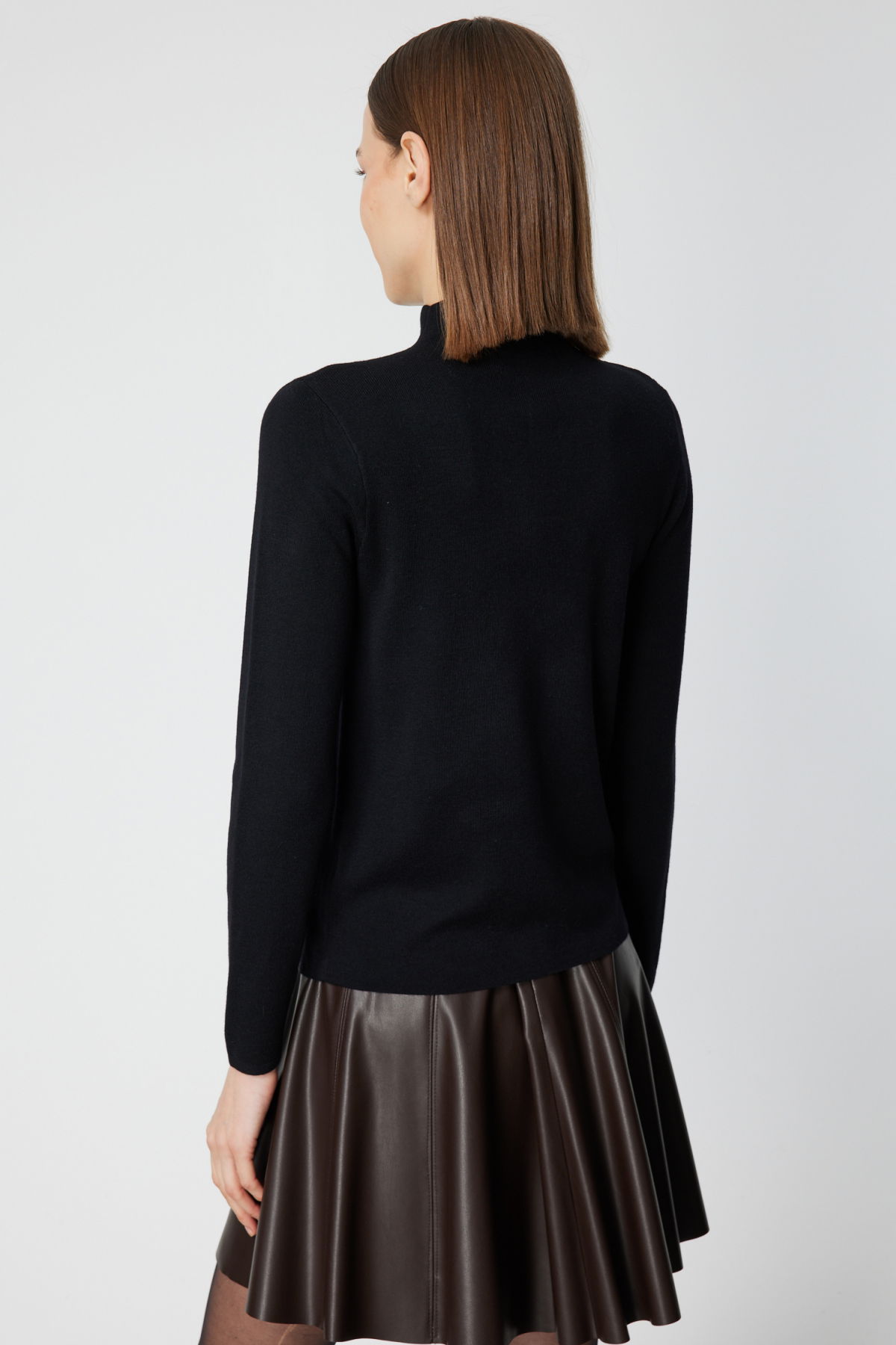 On Kadın Dik Yaka Boncuk Detaylı Triko Kazak 60484 Siyah - 4