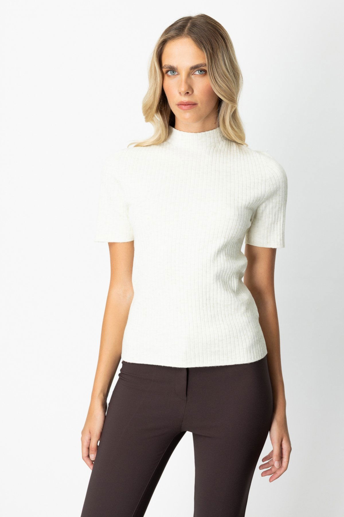 On Kadın Dik Yaka Kısa Kollu Triko Kazak 69302 Ekru - 1