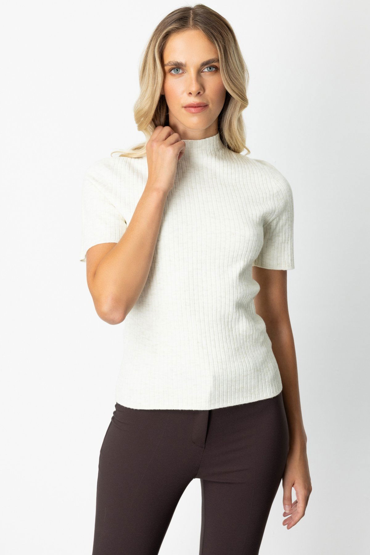 On Kadın Dik Yaka Kısa Kollu Triko Kazak 69302 Ekru - 2