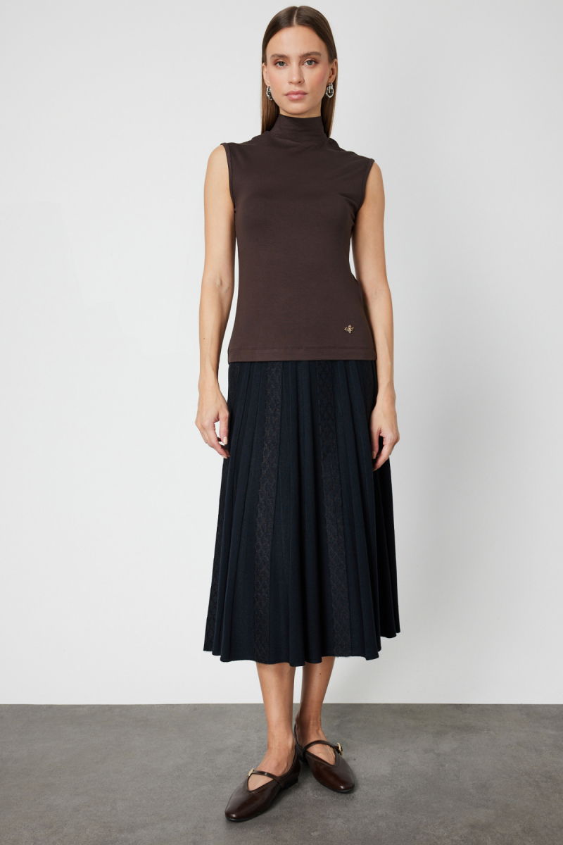 On Kadın Dik Yaka Kolsuz Basic Bluz 61432 Kahverengi - 2