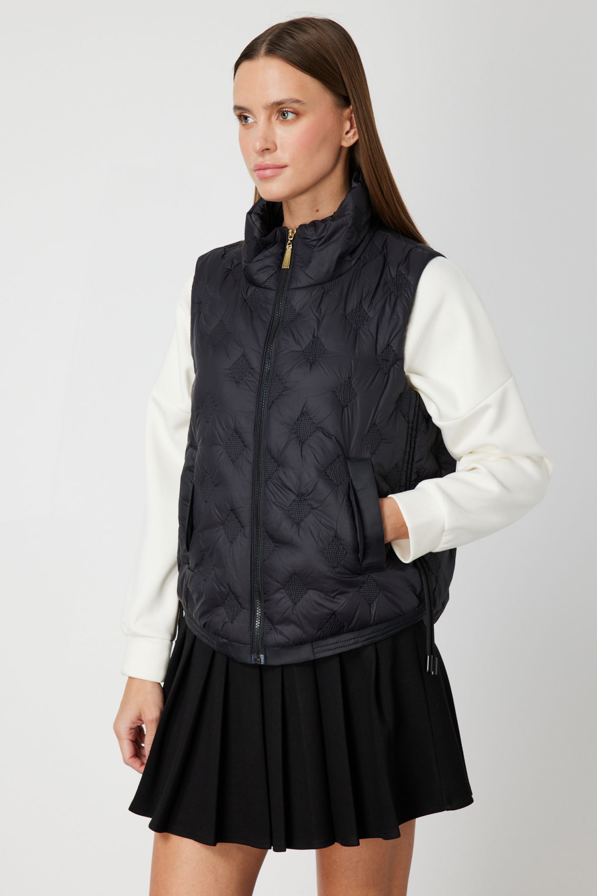 On Kadın Dik Yaka Şişme Yelek 60997 Siyah - 2