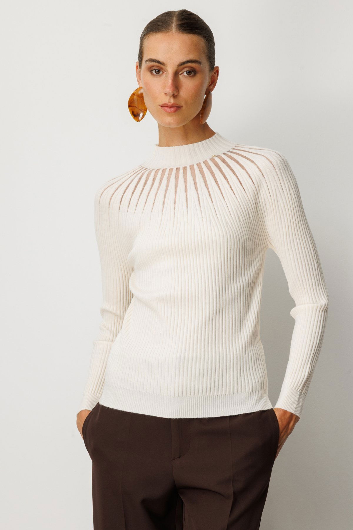 On Kadın Dik Yaka Tül Detaylı Triko Kazak 60384 Ekru - 1