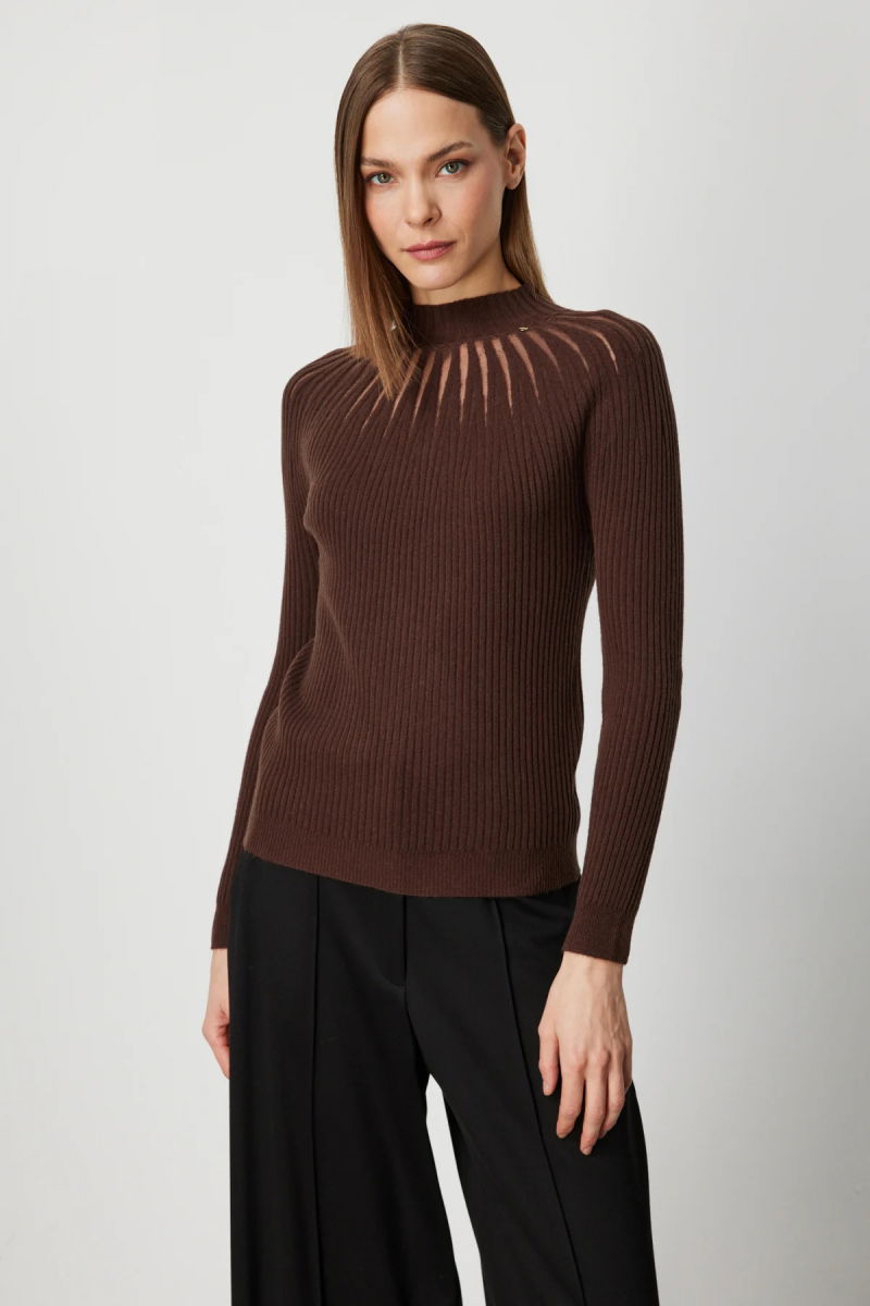 On Kadın Dik Yaka Tül Detaylı Triko Kazak 60384 Kahverengi - On