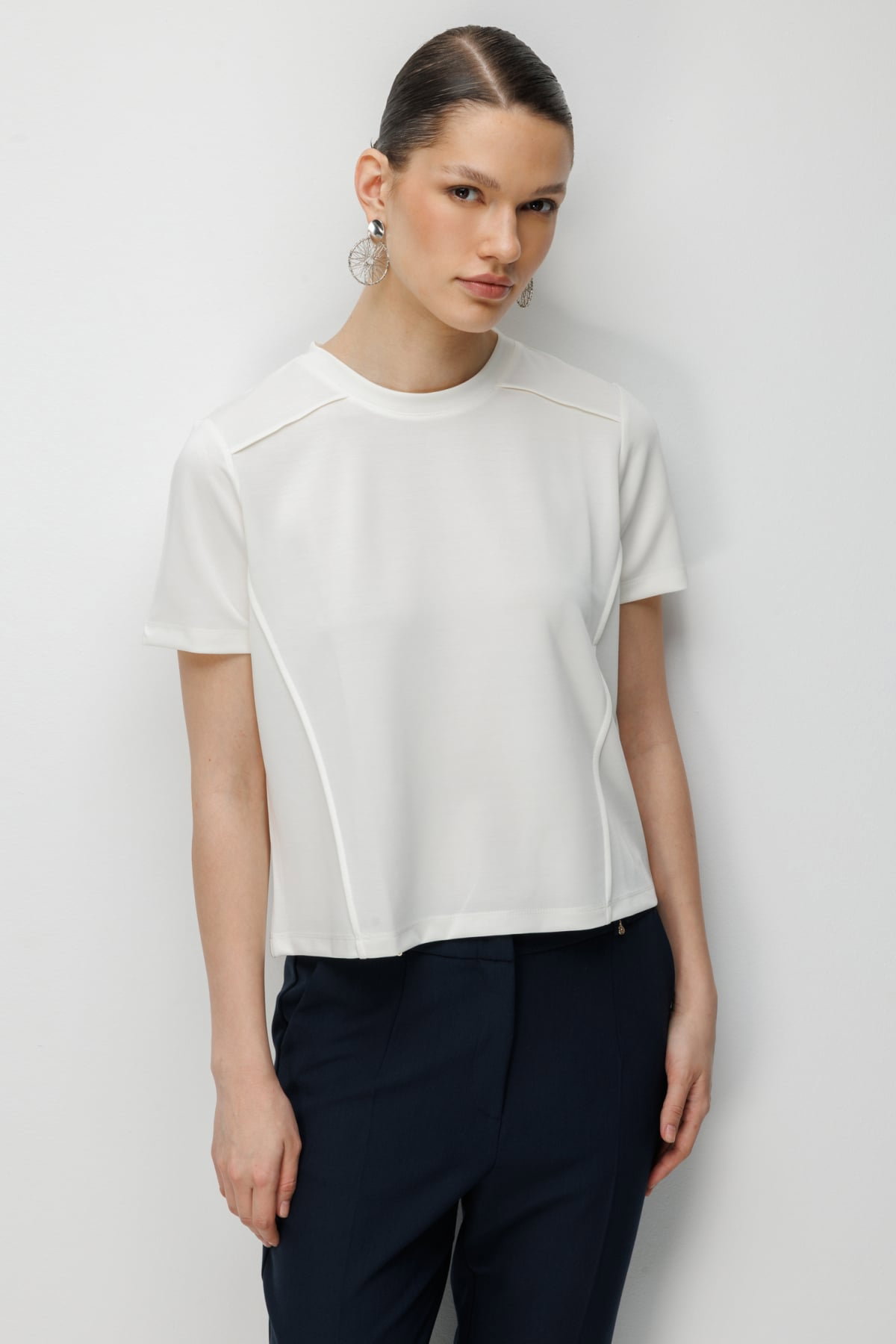 On Kadın Dikiş Detaylı Sıfır Yaka T-Shirt 71458 Ekru - 2