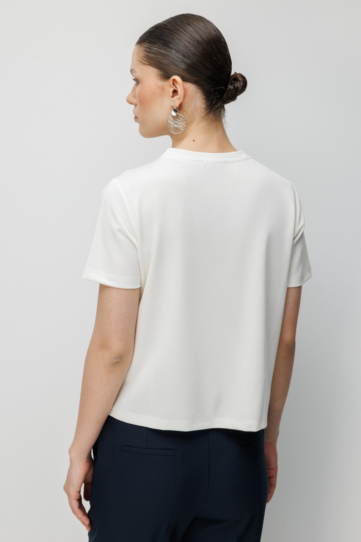 On Kadın Dikiş Detaylı Sıfır Yaka T-Shirt 71458 Ekru - 5