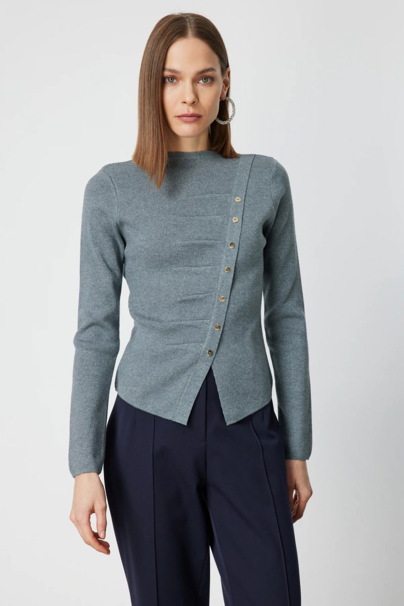 On Kadın Drape Detaylı Düğmeli Triko Kazak 65339 Gri - On