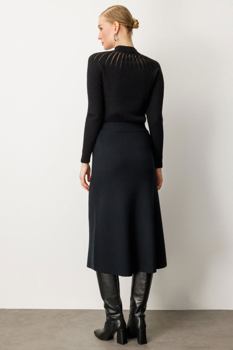 On Kadın Düğmeli Triko Etek 65207 Siyah - 4