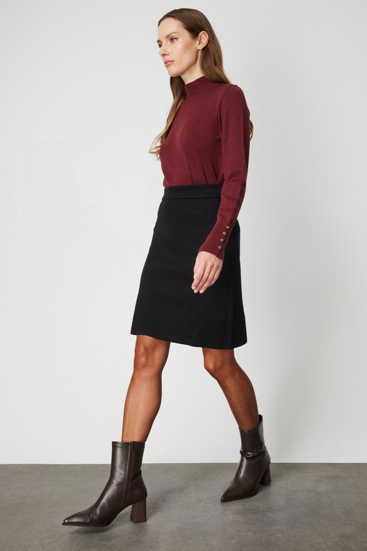 On Kadın Düz Mini Triko Etek 69203 Siyah - 1