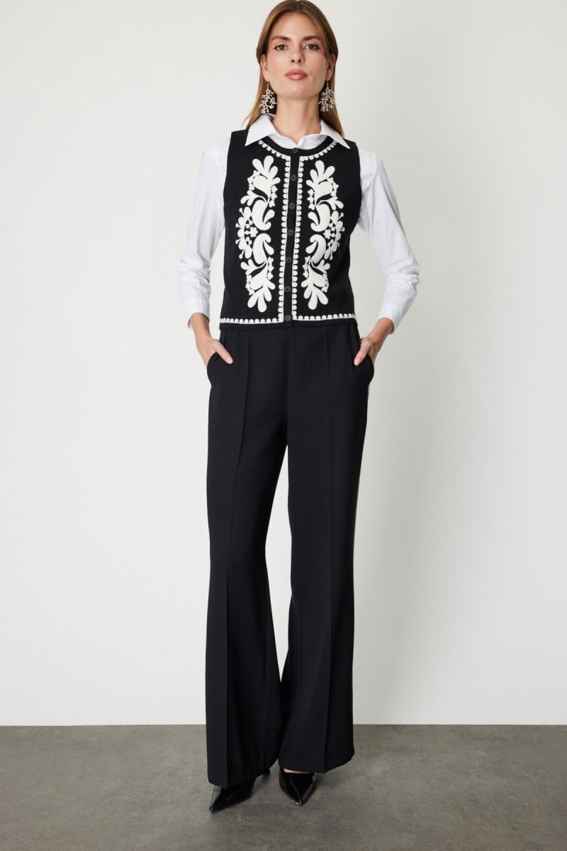 On Kadın İşlemeli Triko Yelek 60919 Siyah - 3