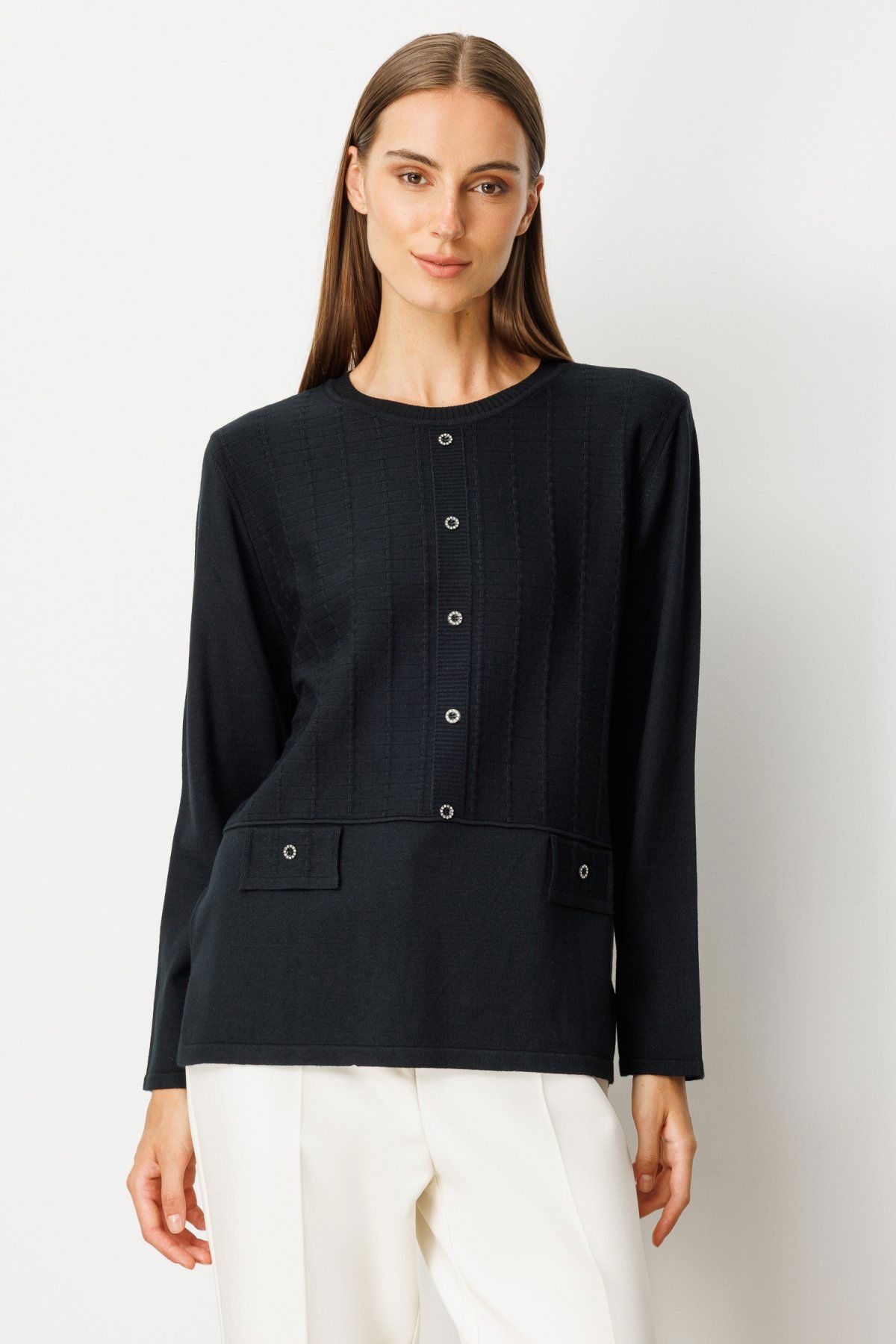 On Kadın Kabartma Desenli Süs Düğmeli Triko Kazak 65358 Siyah - 1