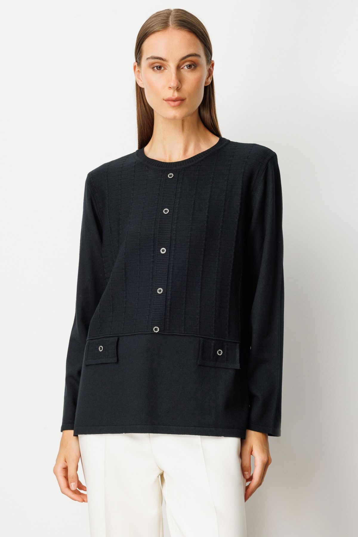 On Kadın Kabartma Desenli Süs Düğmeli Triko Kazak 65358 Siyah - 2