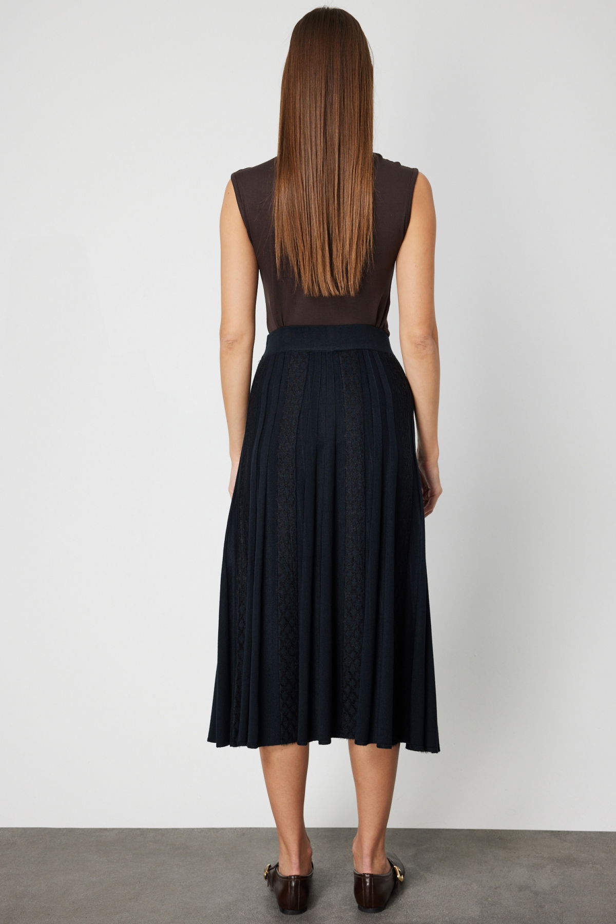 On Kadın Kadife Detaylı Pileli Maxi Boy Triko Etek 65201 Siyah - 4