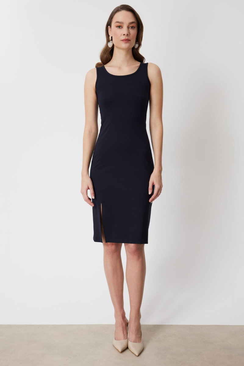 On Kadın Kalın Askılı Yırtmaçlı Midi Elbise 74348 Lacivert - On