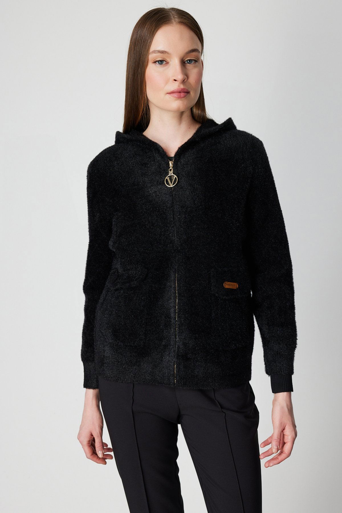 On Kadın Kapak Cepli Peluş Hırka 60936 Siyah - 2