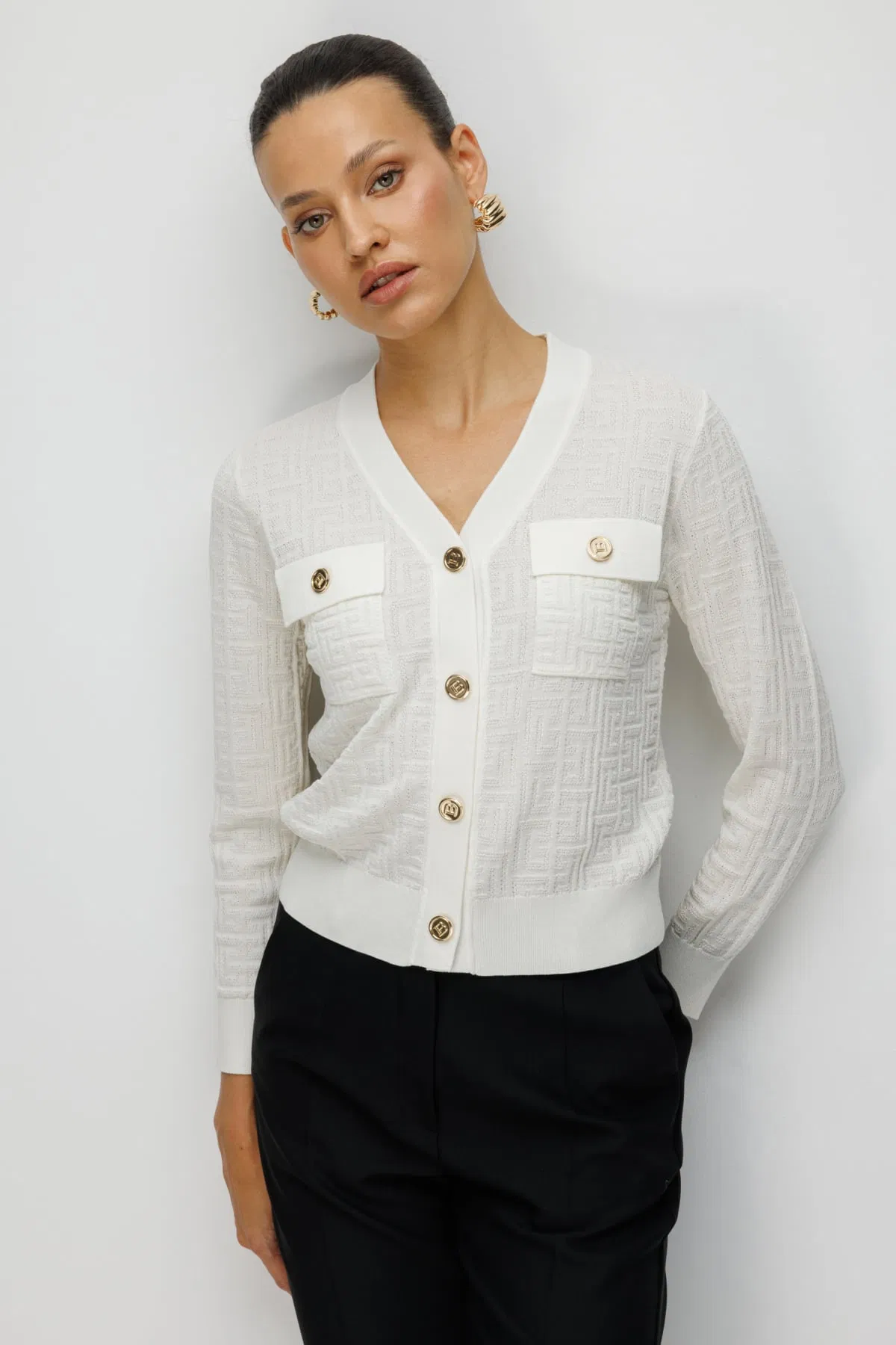 On Kadın Kapak Cepli V Yaka Hırka 70913 Beyaz - 2