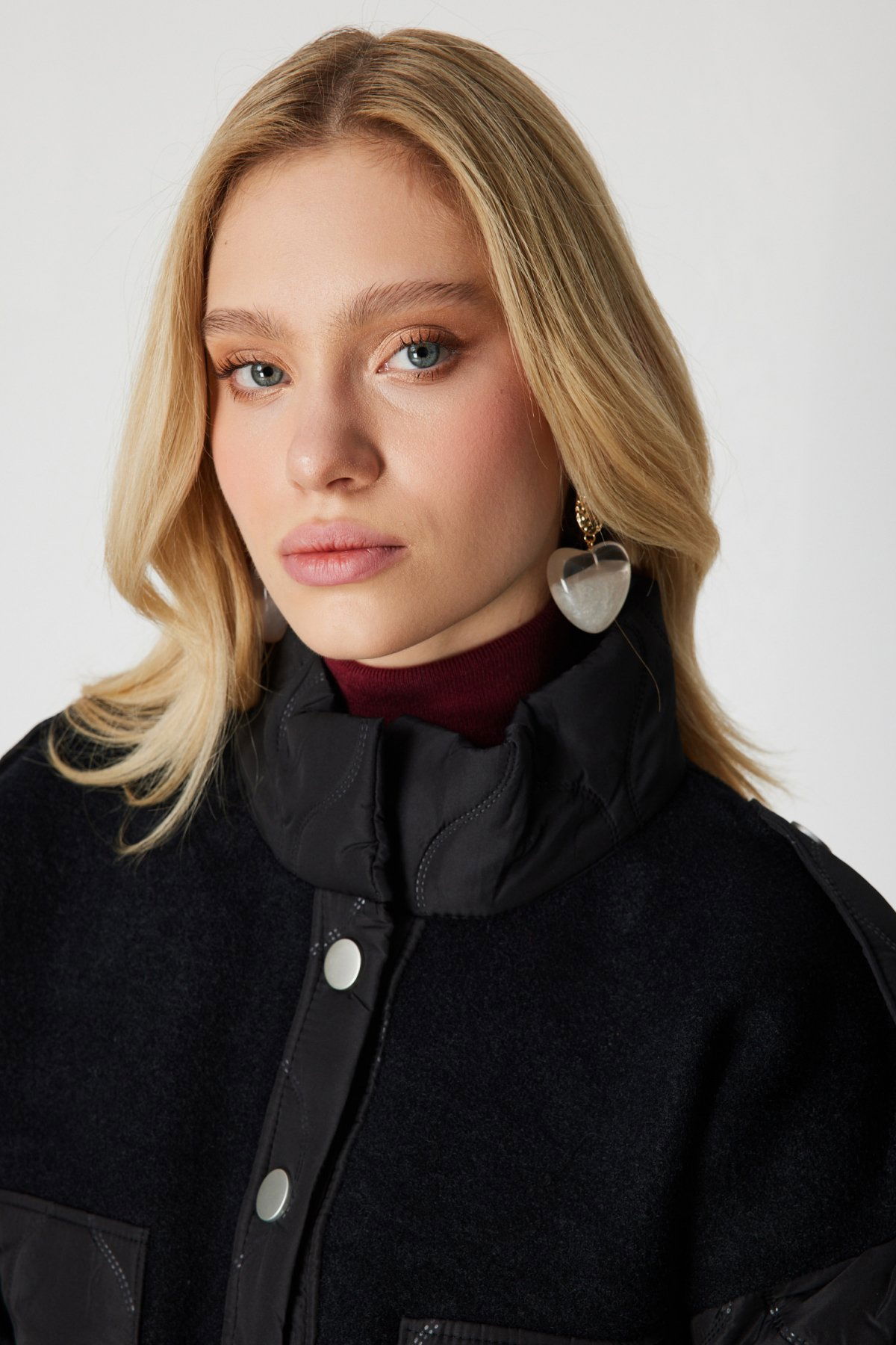 On Kadın Kapitone Detaylı Kapak Cepli Mont 60711 Siyah - 3