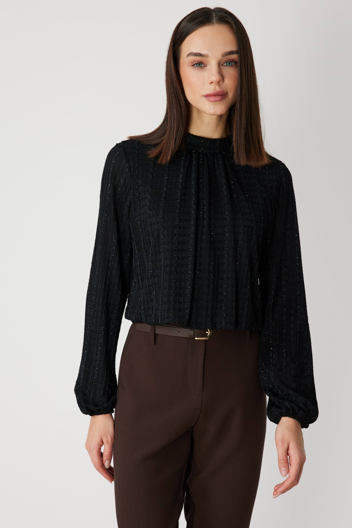 On Kadın Kumaşı Desenli Balon Kol Crop Bluz 72349 Siyah - 1