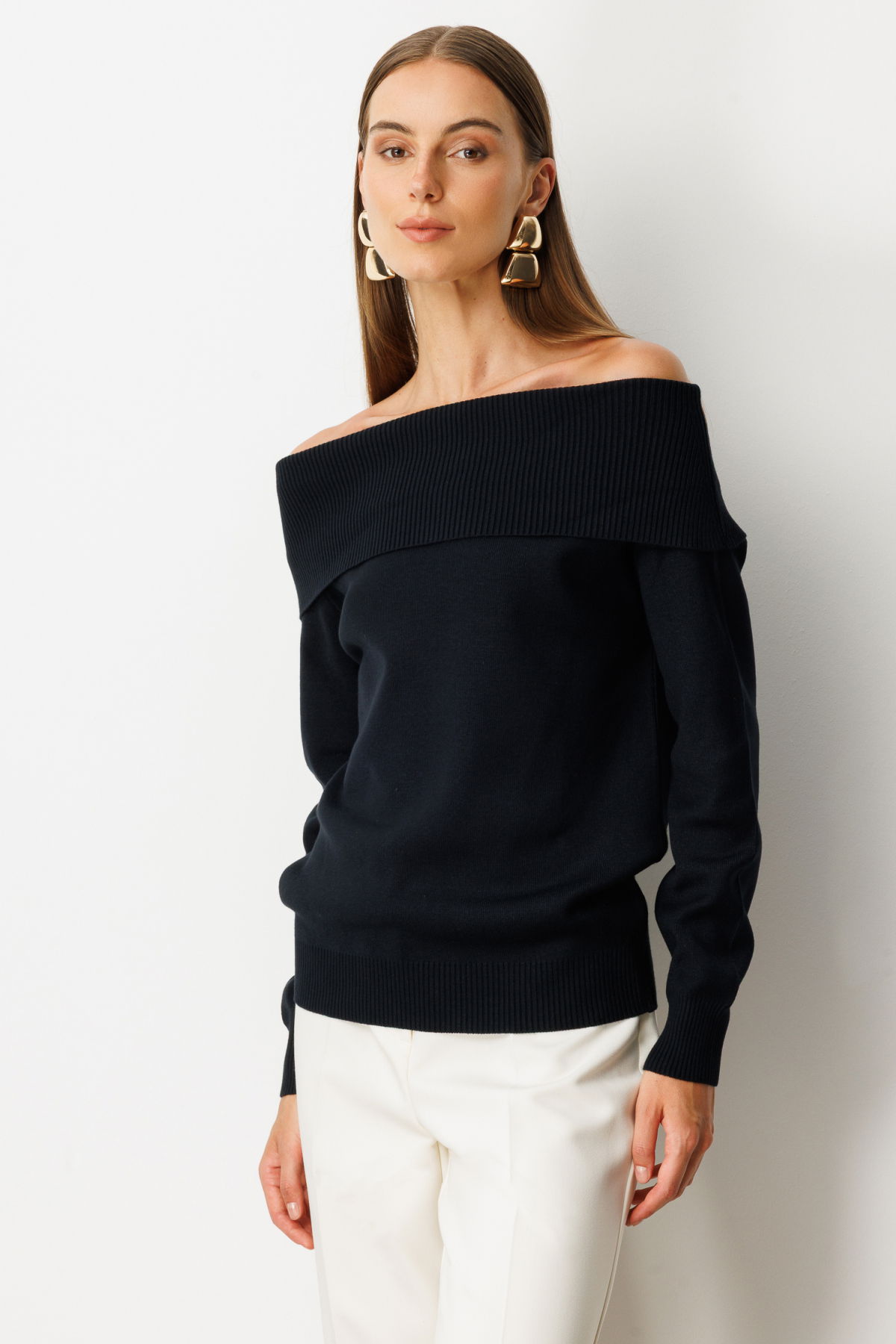 On Kadın Madonna Yaka Triko Kazak 65380 Siyah - 2