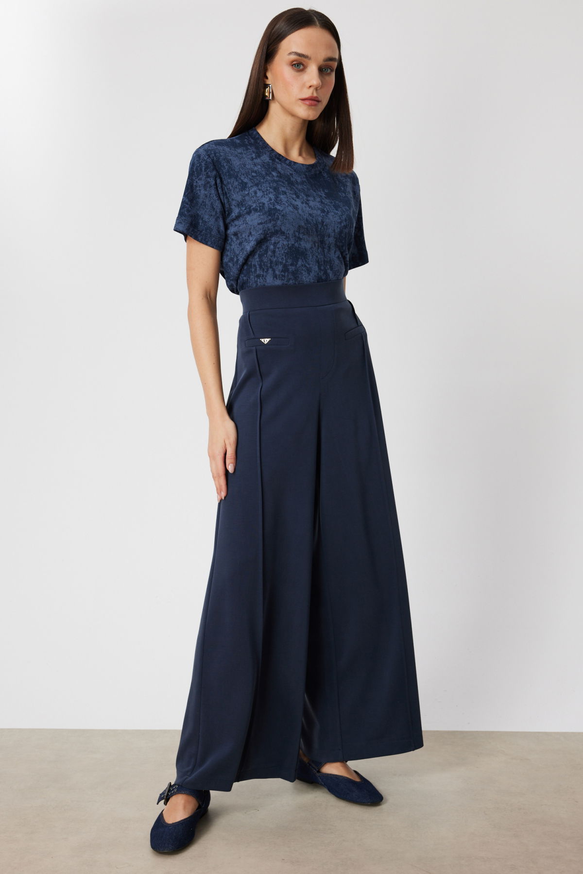 On Kadın Metal Aksesuarlı Bol Paça Eşofman Altı 74125 Lacivert - 2