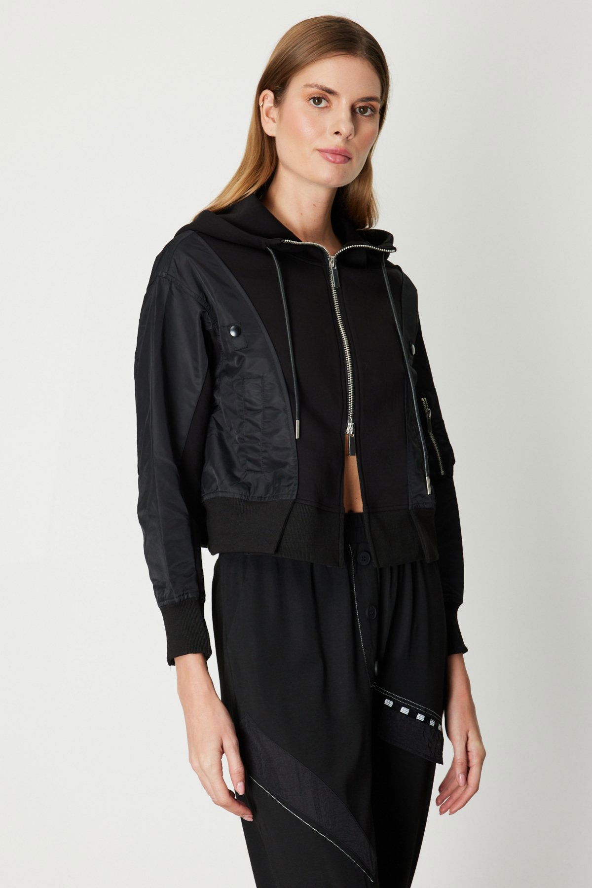 On Kadın Mix Kumaş Spor Mont 60713 Siyah - 2