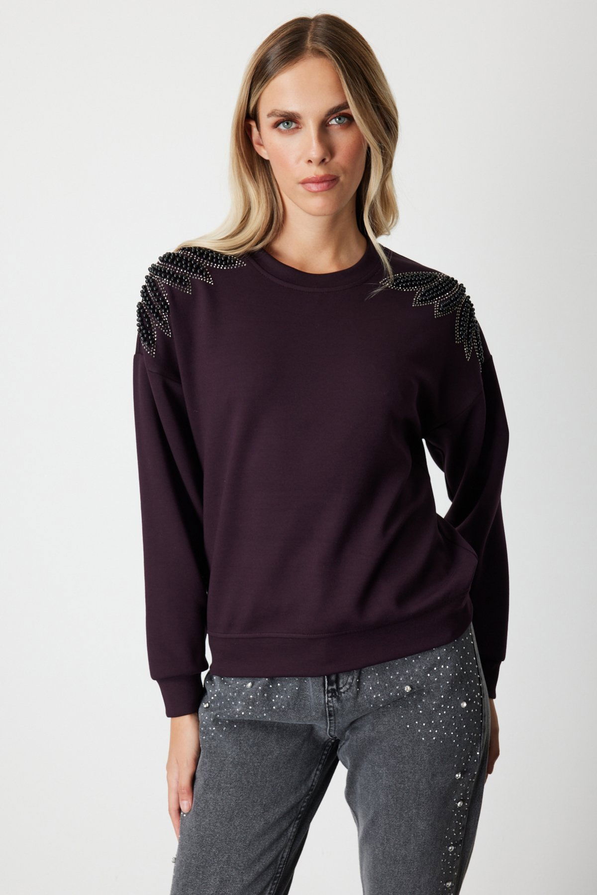 On Kadın Omuzları İncili Sweat 66338 Bordo - 1