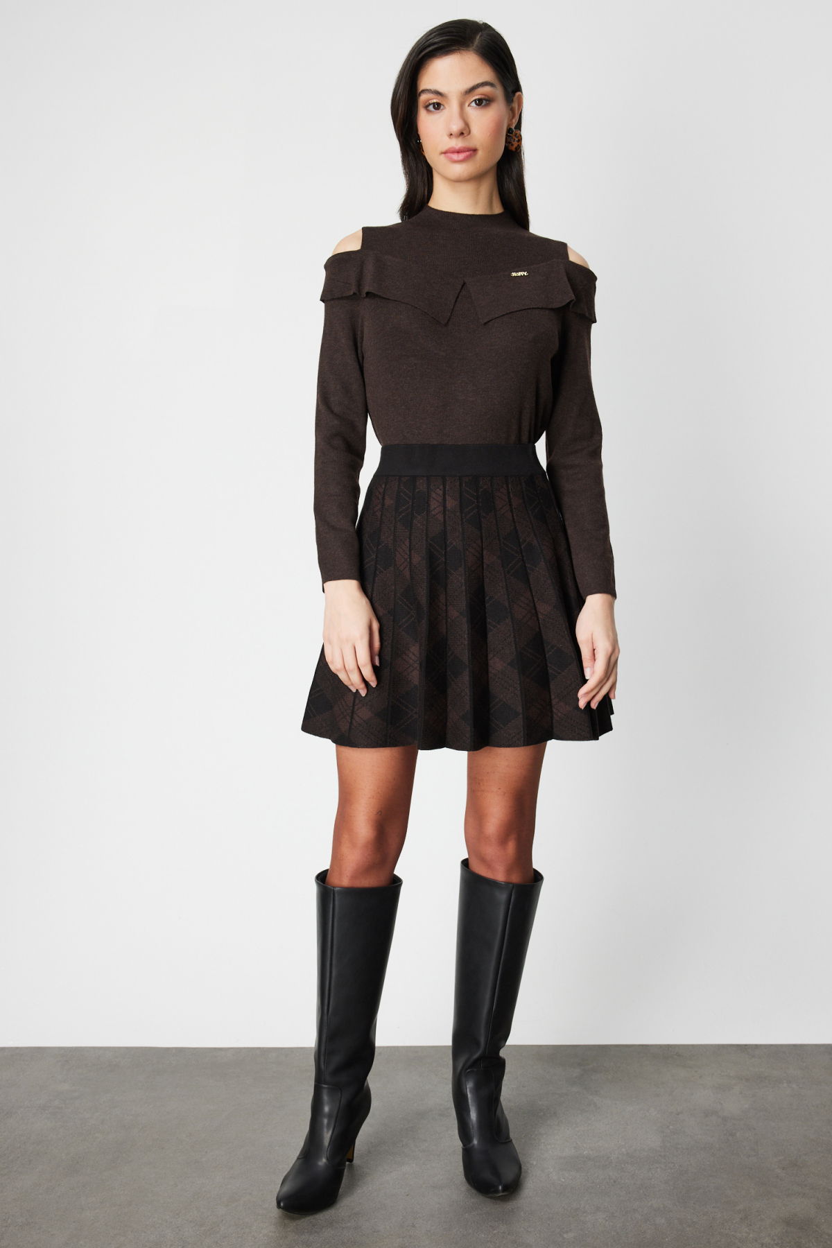 On Kadın Omzu Pencere Detaylı Triko Kazak 60479 Kahverengi - 2