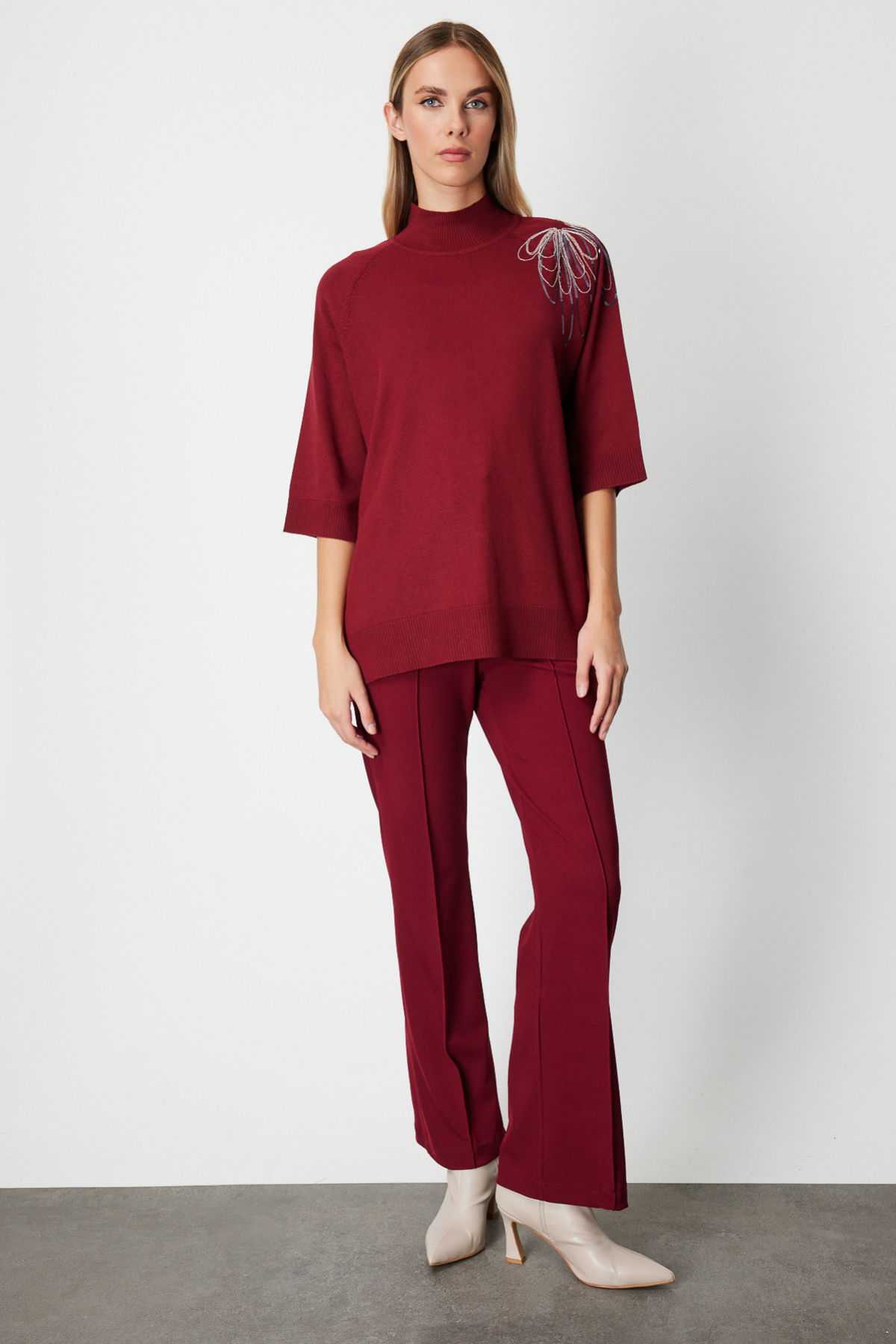 On Kadın Omzu Zincir İşlemeli Triko Kazak 65381 Bordo - 3