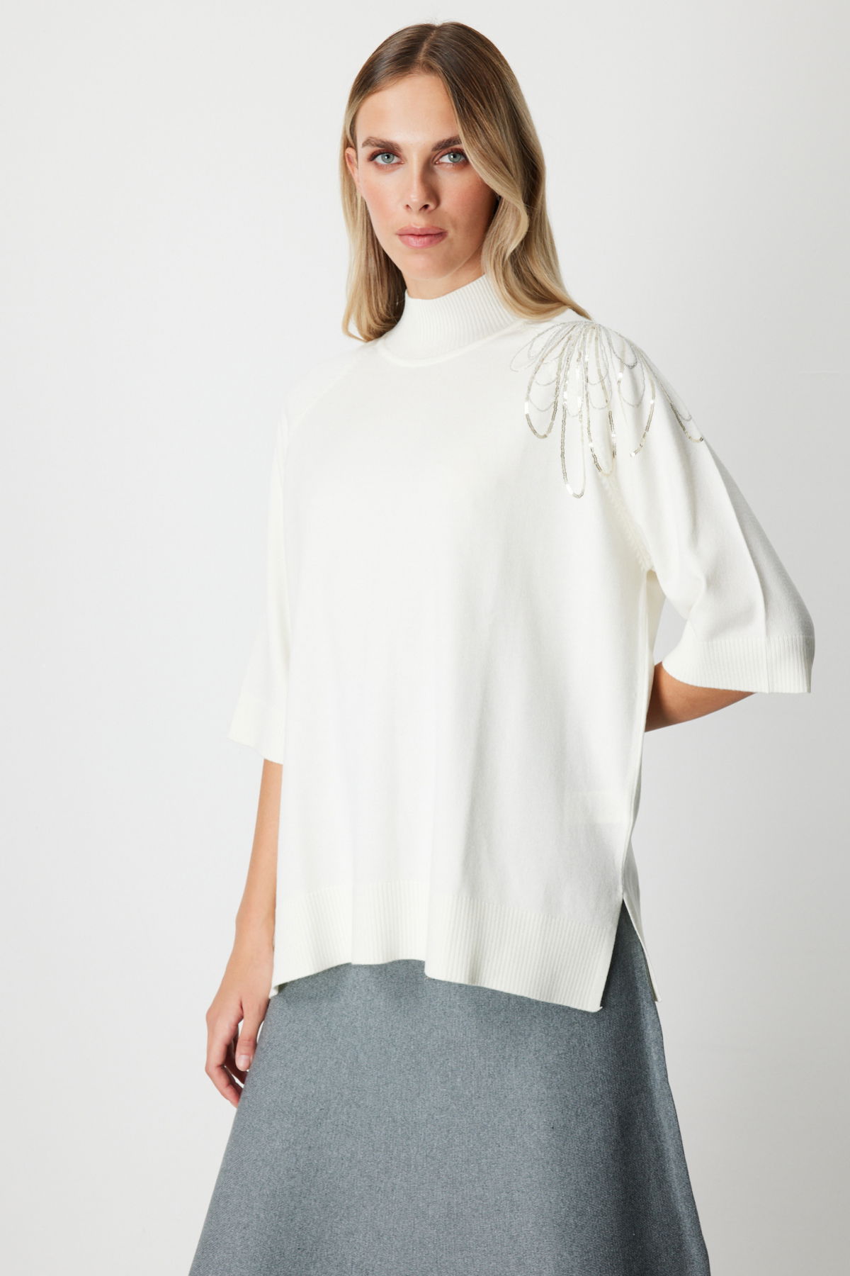On Kadın Omzu Zincir İşlemeli Triko Kazak 65381 Ekru - 3
