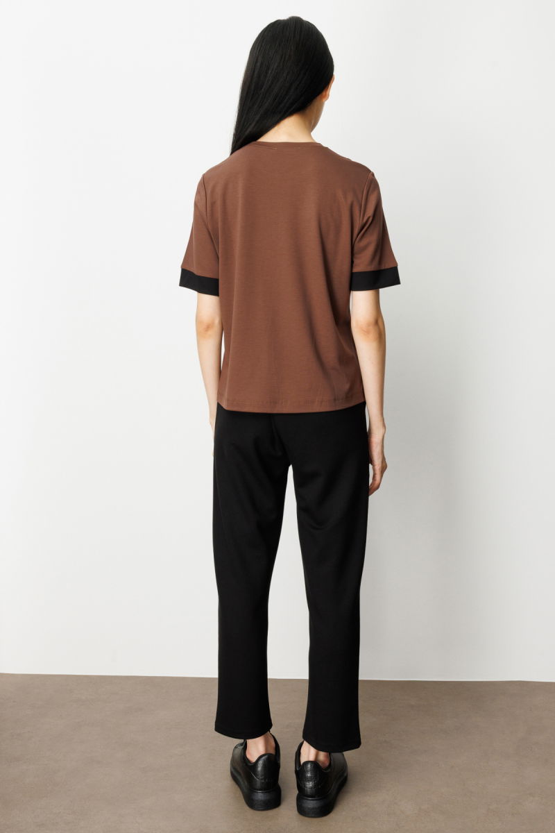 On Kadın Önü Taşlı Sıfır Yaka Bluz 61331 Kahve-Siyah - 3