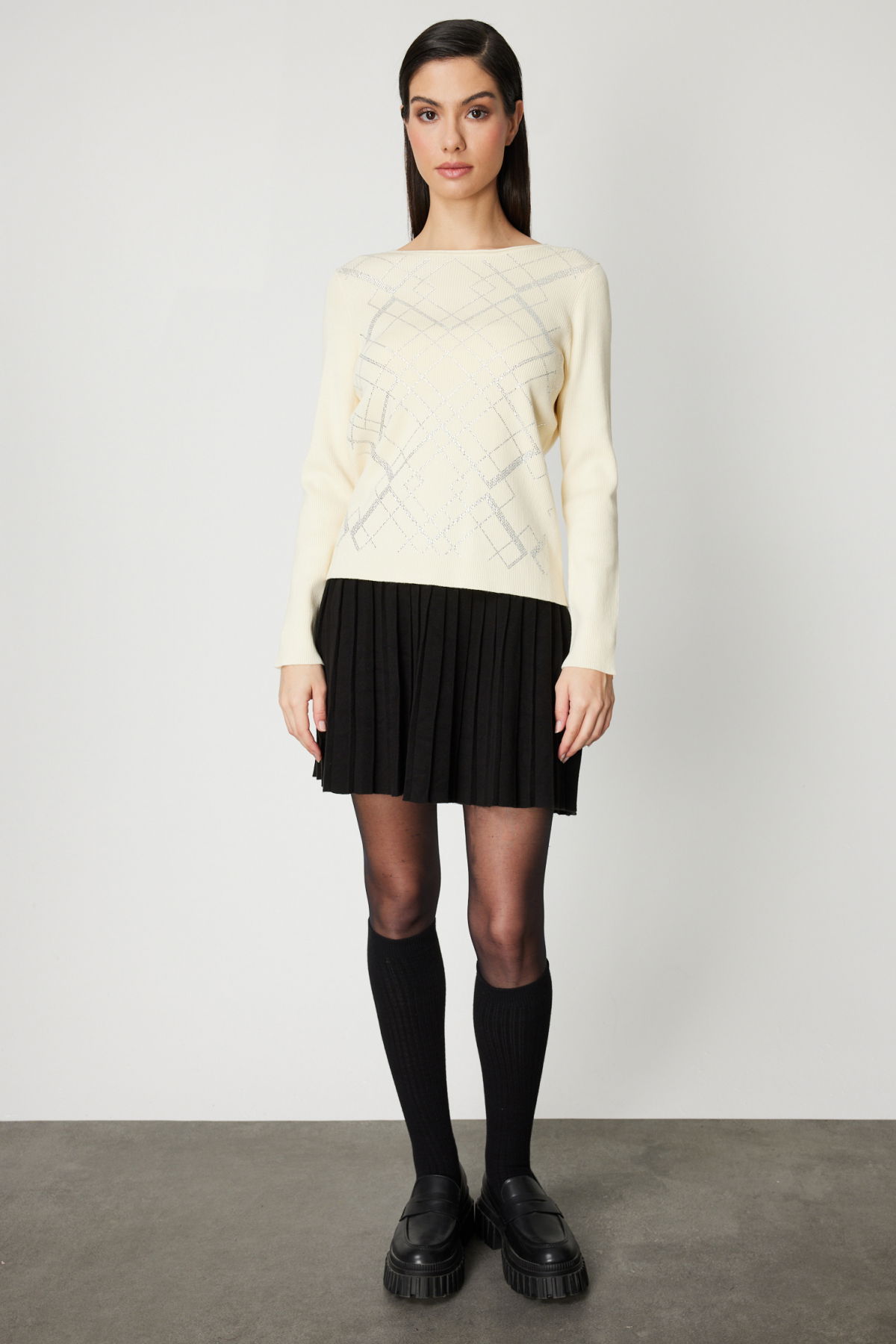 On Kadın Önü Taşlı Sıfır Yaka Triko Kazak 60353 Ekru - 3