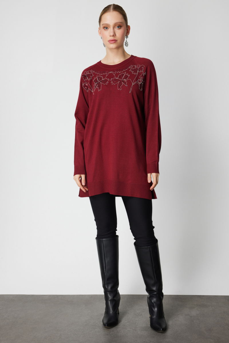 On Kadın Önü Zincirli Desenli Uzun Triko Kazak 65387 Bordo - 3