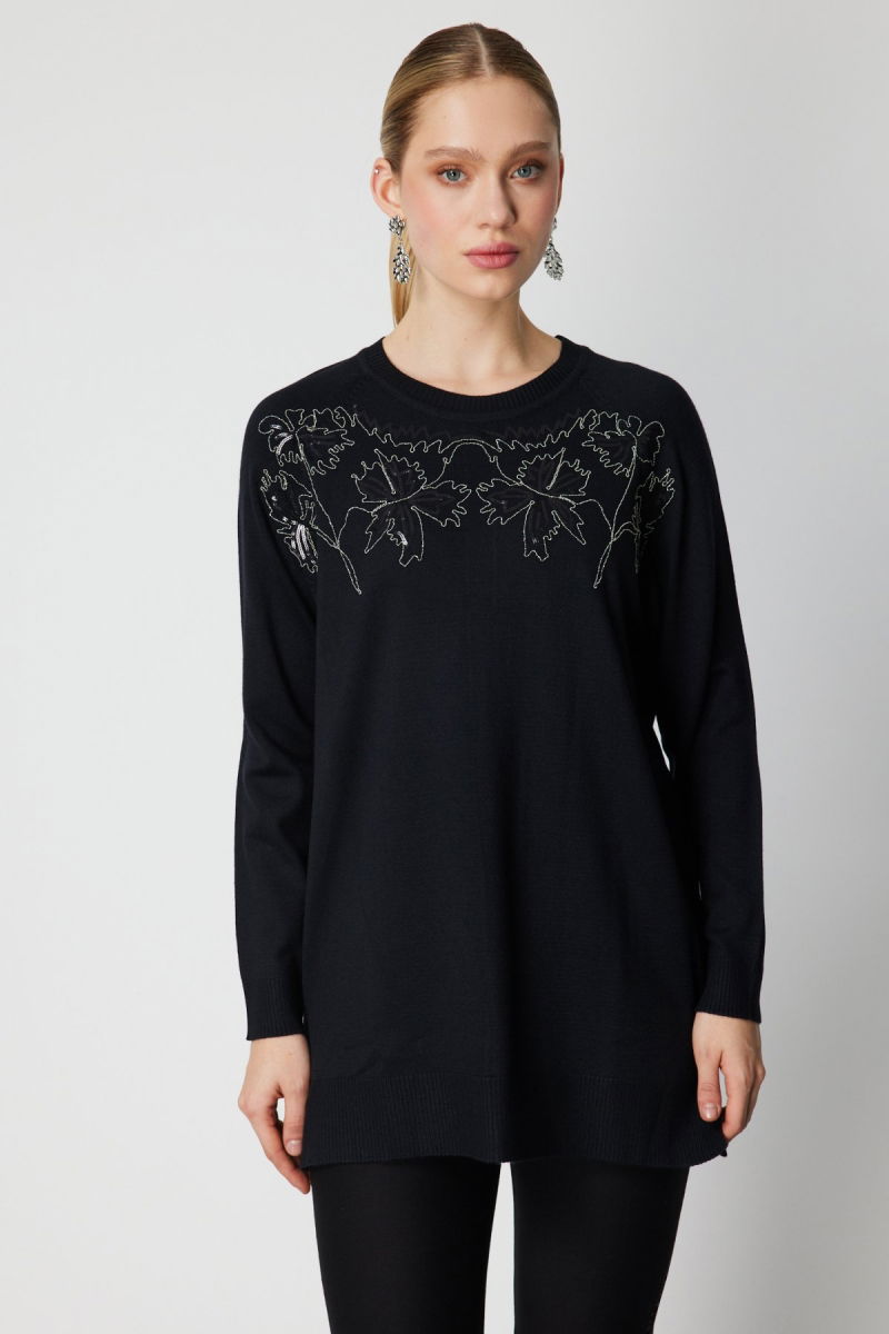 On Kadın Önü Zincirli Desenli Uzun Triko Kazak 65387 Siyah - On