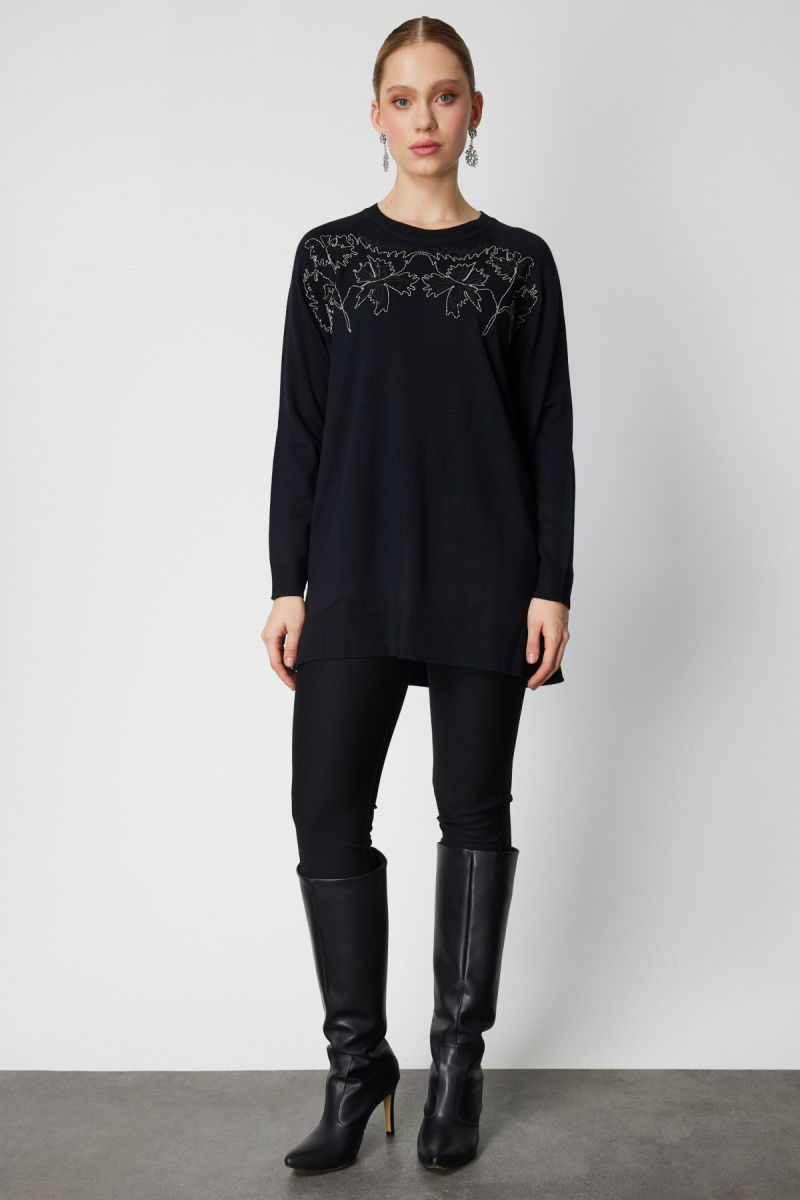 On Kadın Önü Zincirli Desenli Uzun Triko Kazak 65387 Siyah - 3