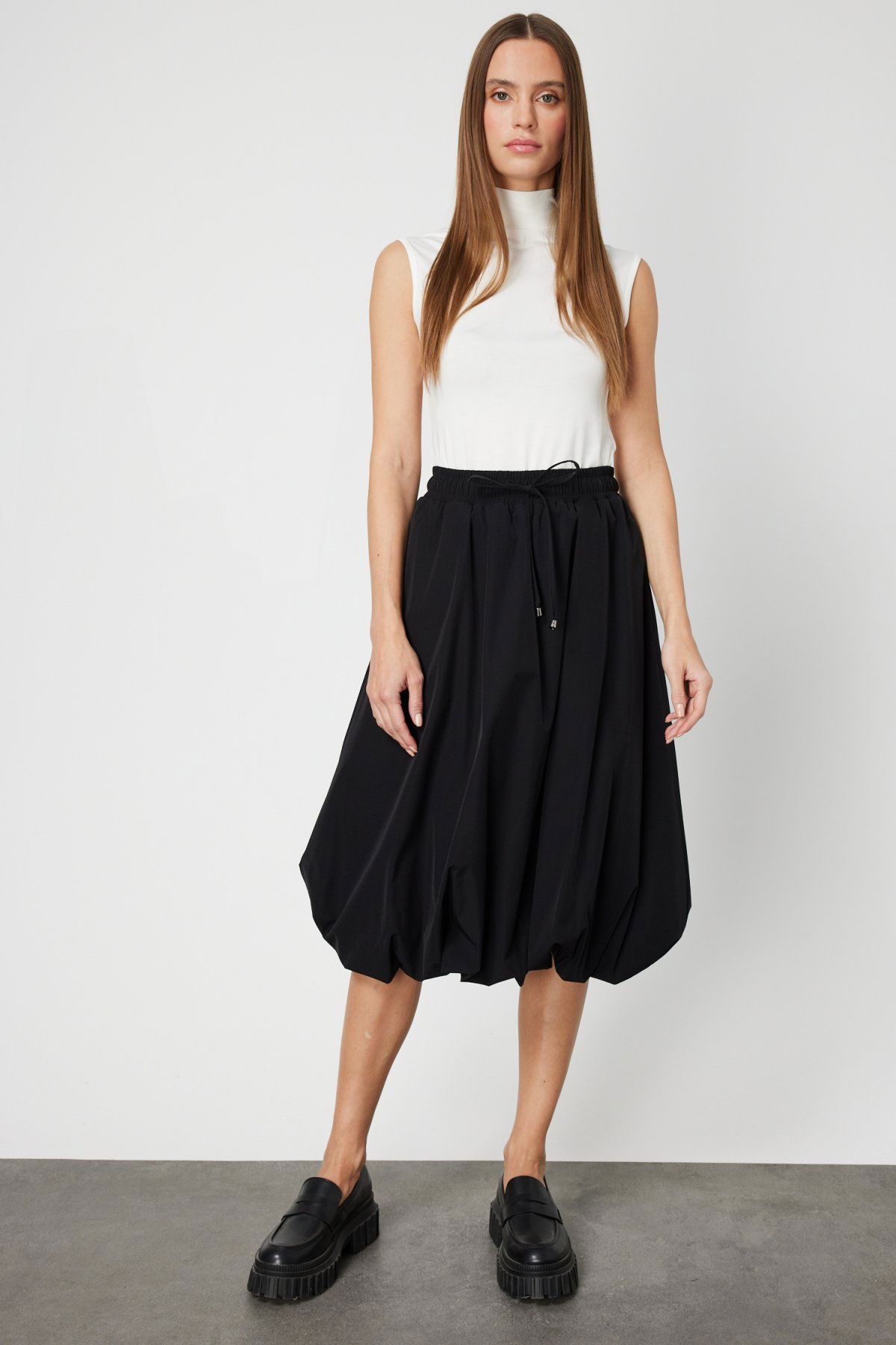 On Kadın Paraşüt Kumaş Midi Balon Etek 64211 Siyah - 1