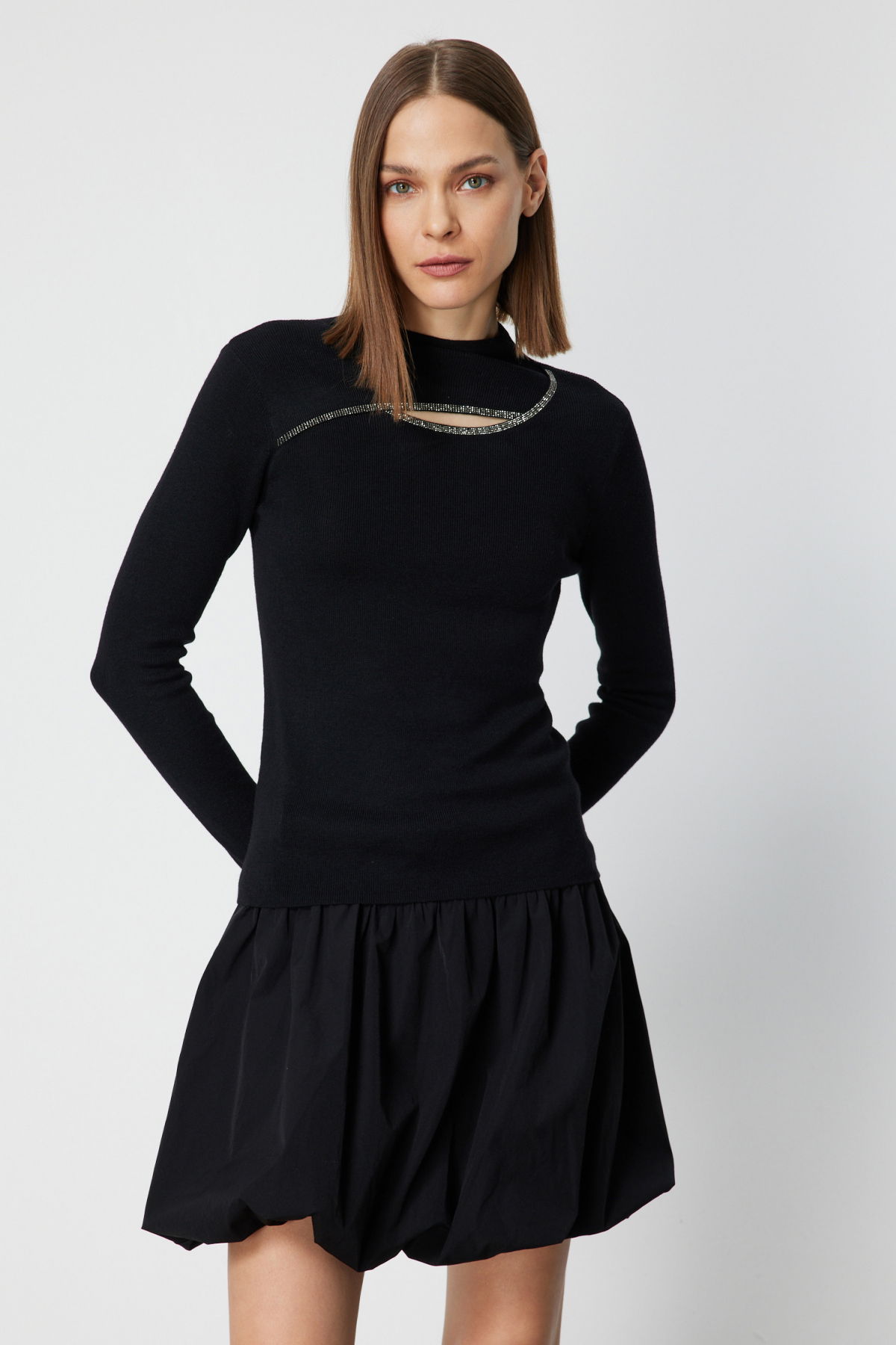 On Kadın Pencere Detaylı Taşlı Triko Kazak 60397 Siyah - 2