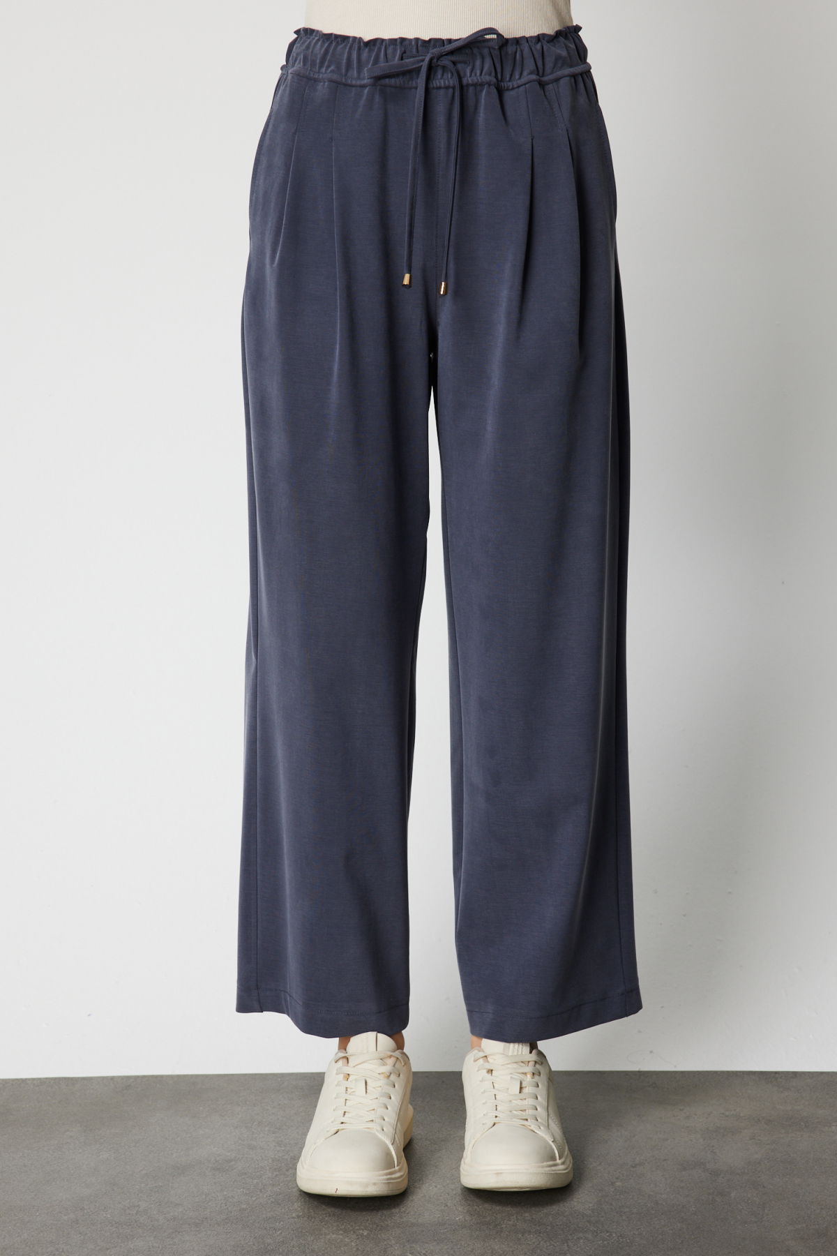 On Kadın Pile Detaylı Bol Paça Eşofman Altı 64176 Lacivert - 3