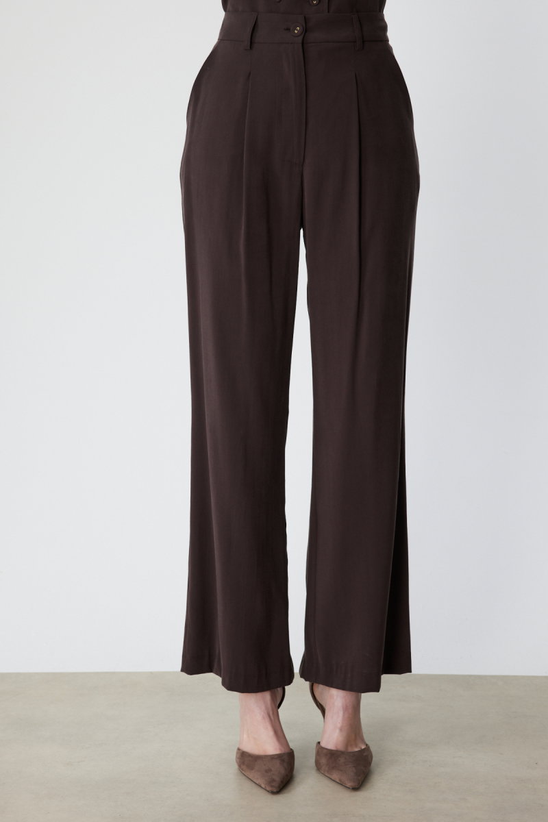 On Kadın Pile Detaylı Bol Paça Pantolon 74909 Kahverengi - 3