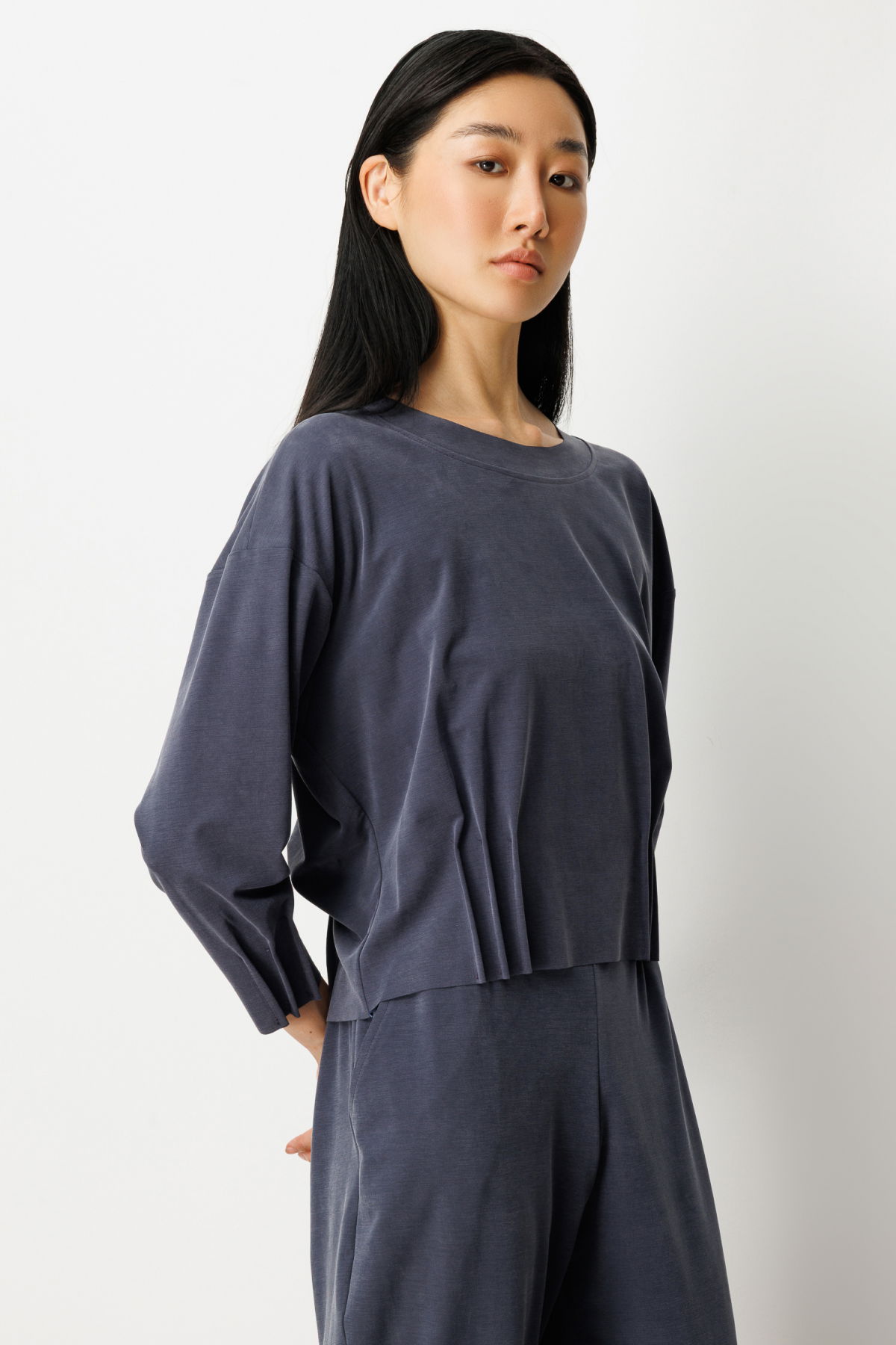 On Kadın Pile Detaylı Sıfır Yaka Bluz 64408 Lacivert - 2