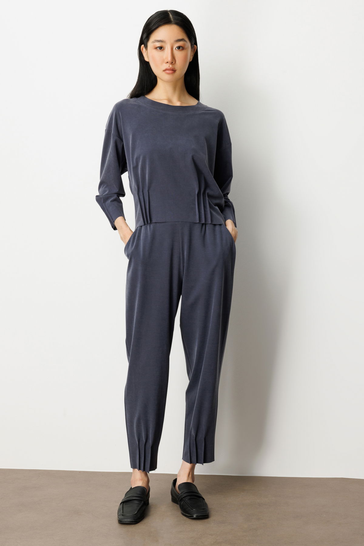 On Kadın Pile Detaylı Sıfır Yaka Bluz 64408 Lacivert - 3